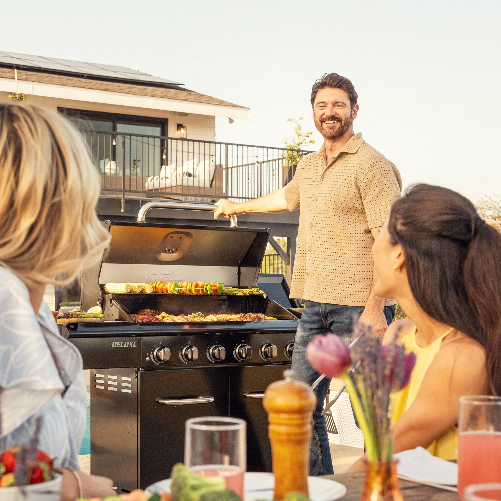 Nexgrill Deluxe 7 Burner Gas Grill