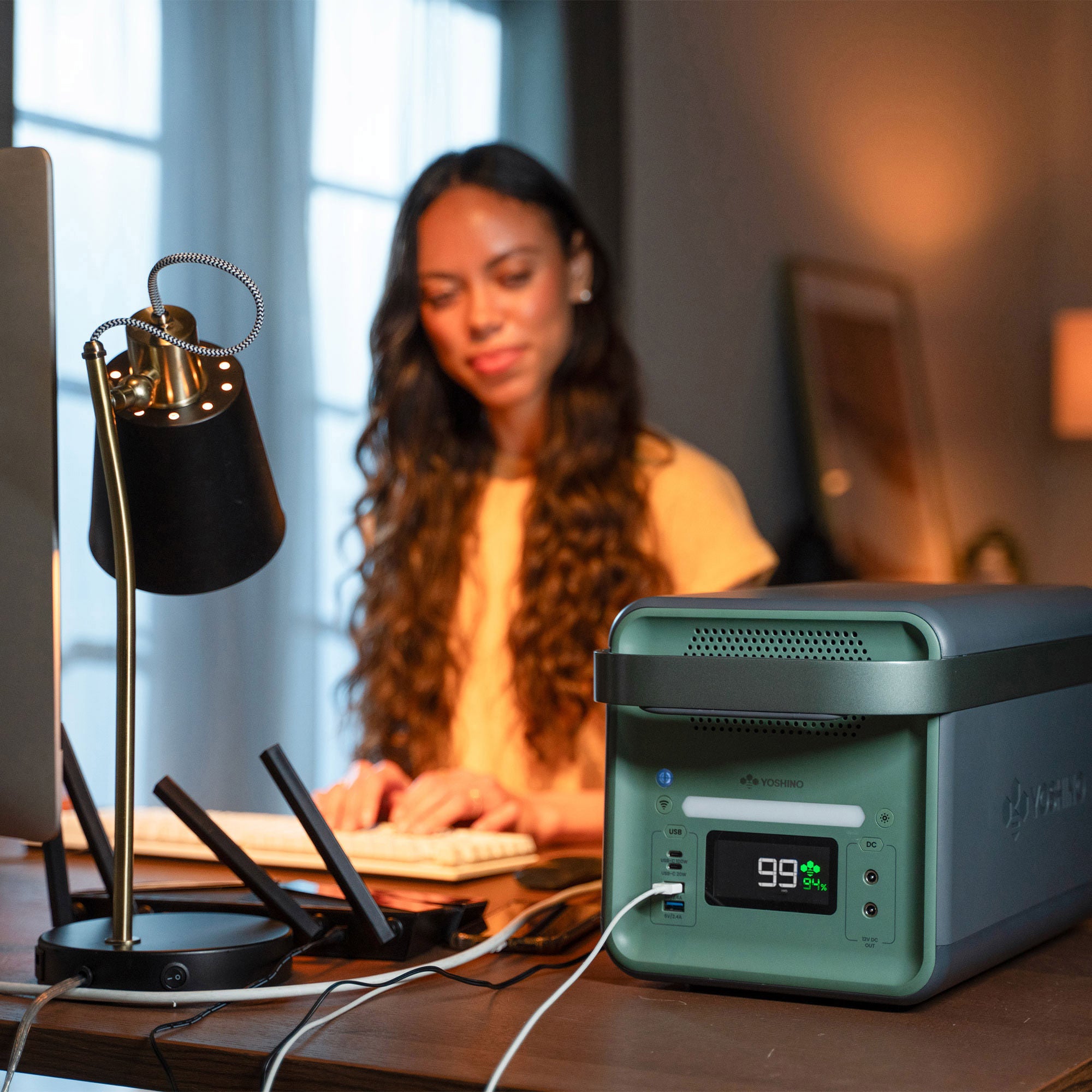 Yoshino 2000W Solid-State Portable Power Station w/ UPS Backup