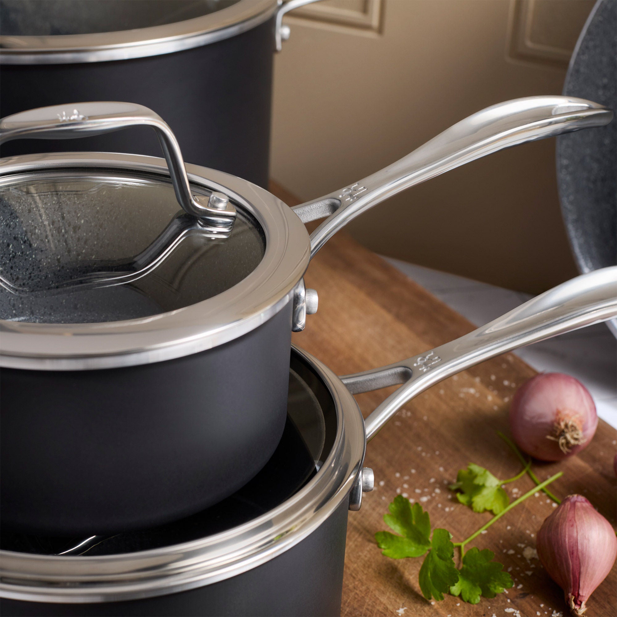 Henckels Capri Ceramic 11-piece Cookware Set
