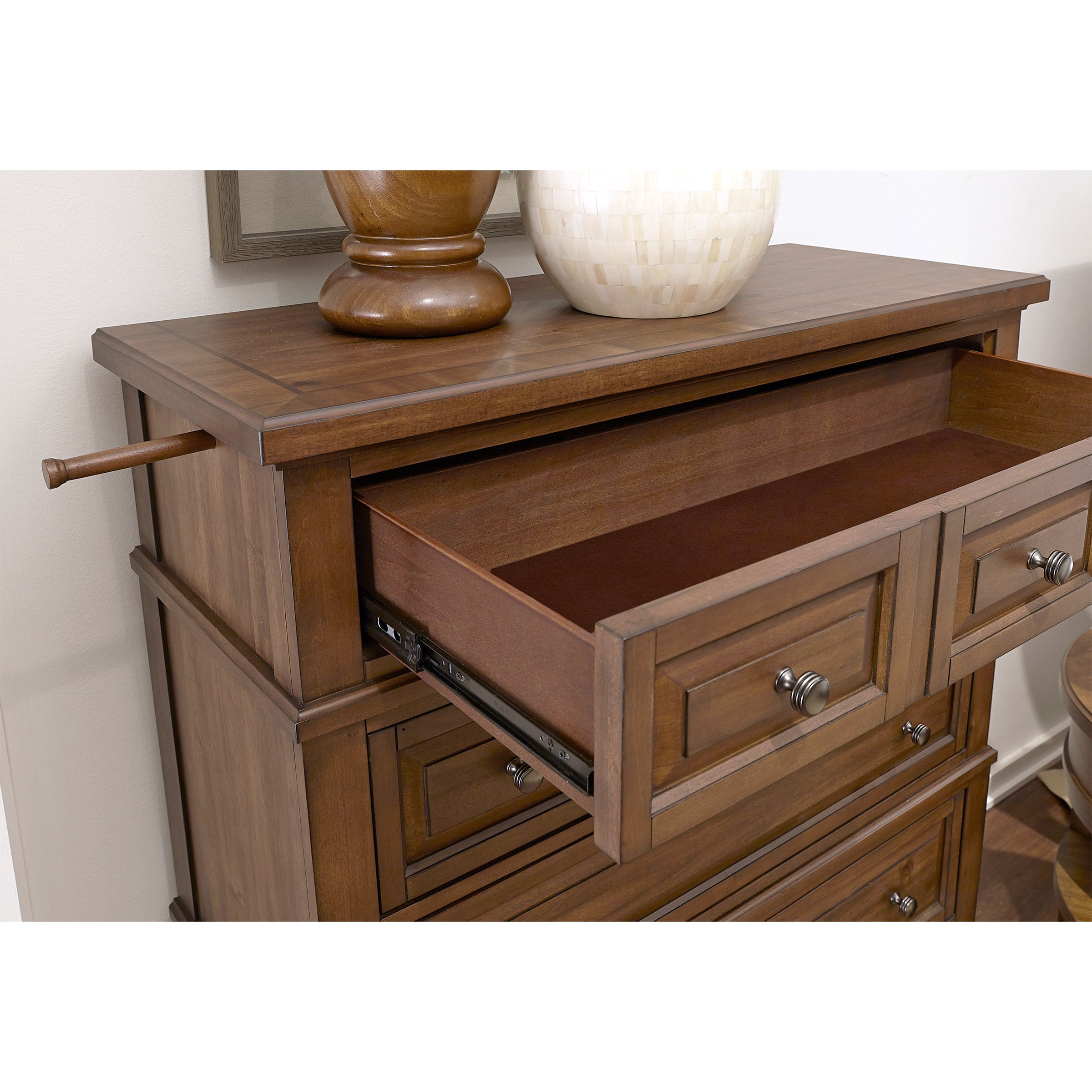 East Ridge Chest