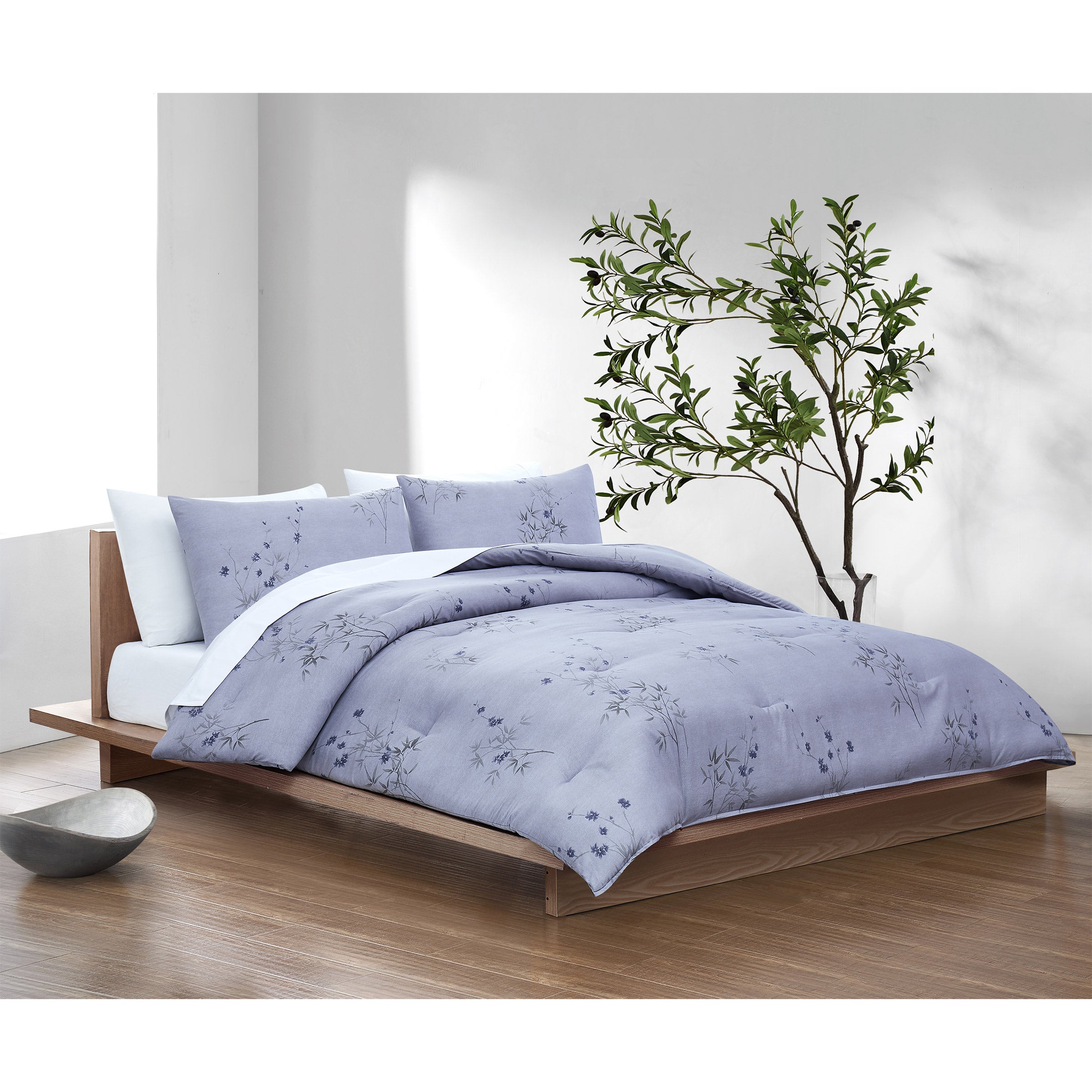 Calvin Klein 3-piece Comforter Set, Bamboo Flowers