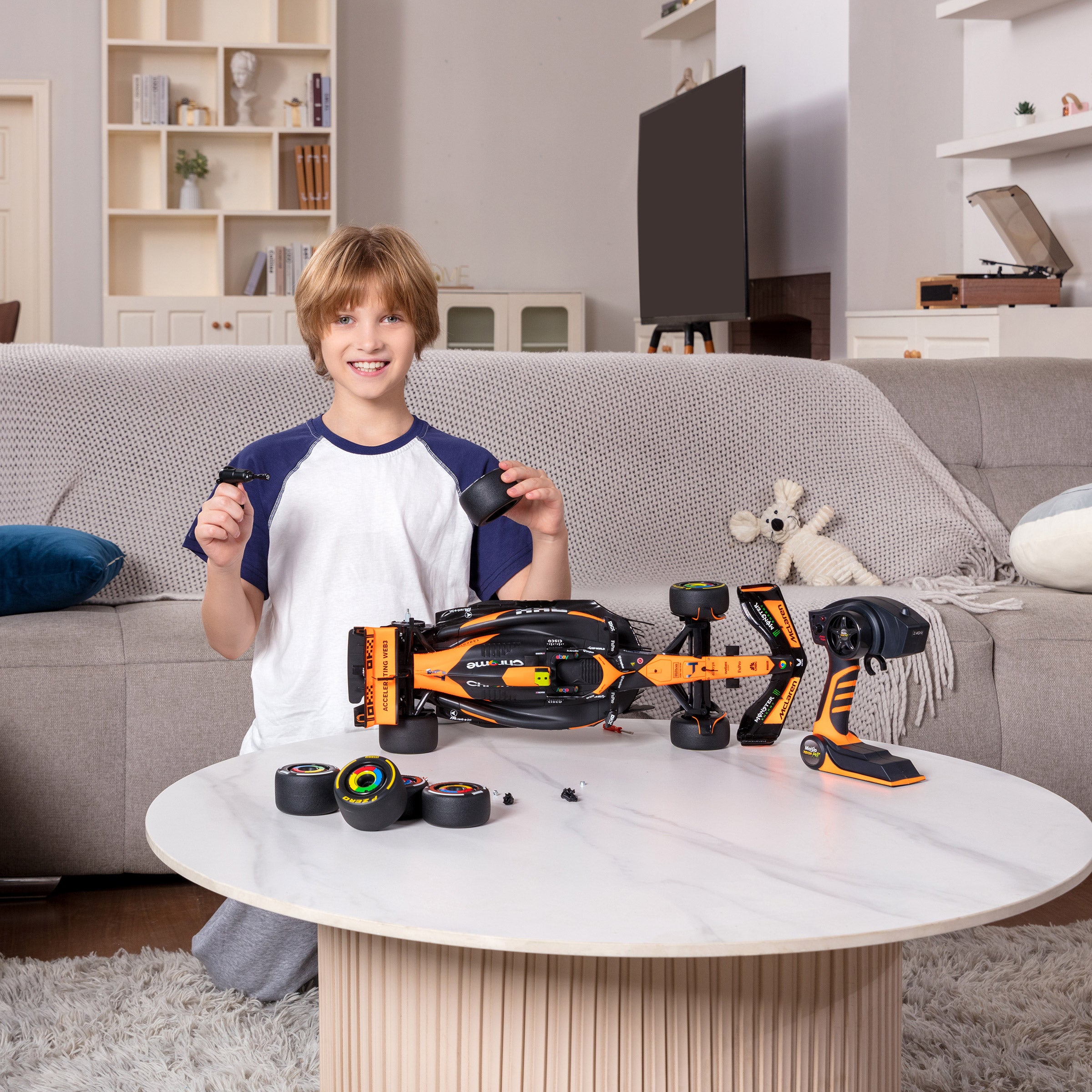 Formula Racing R/C, 1:10 Scale
