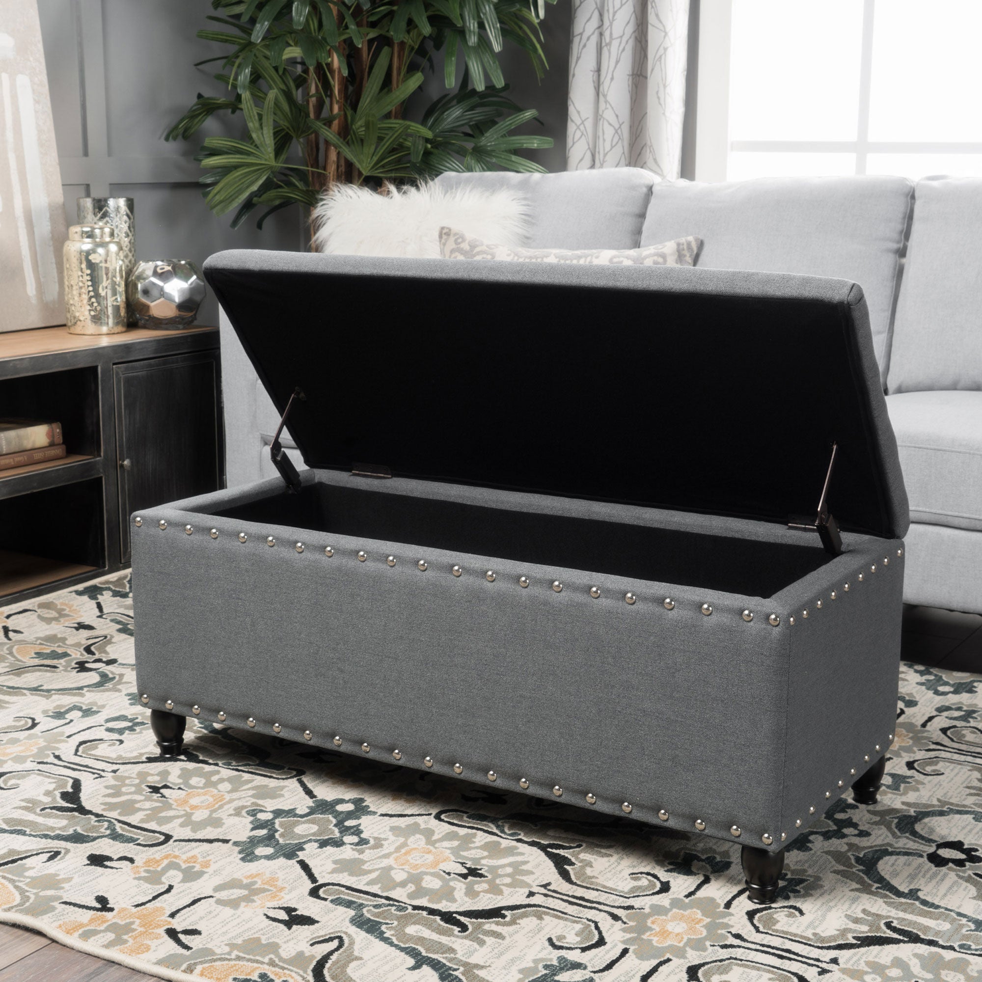 Iris Storage Bench
