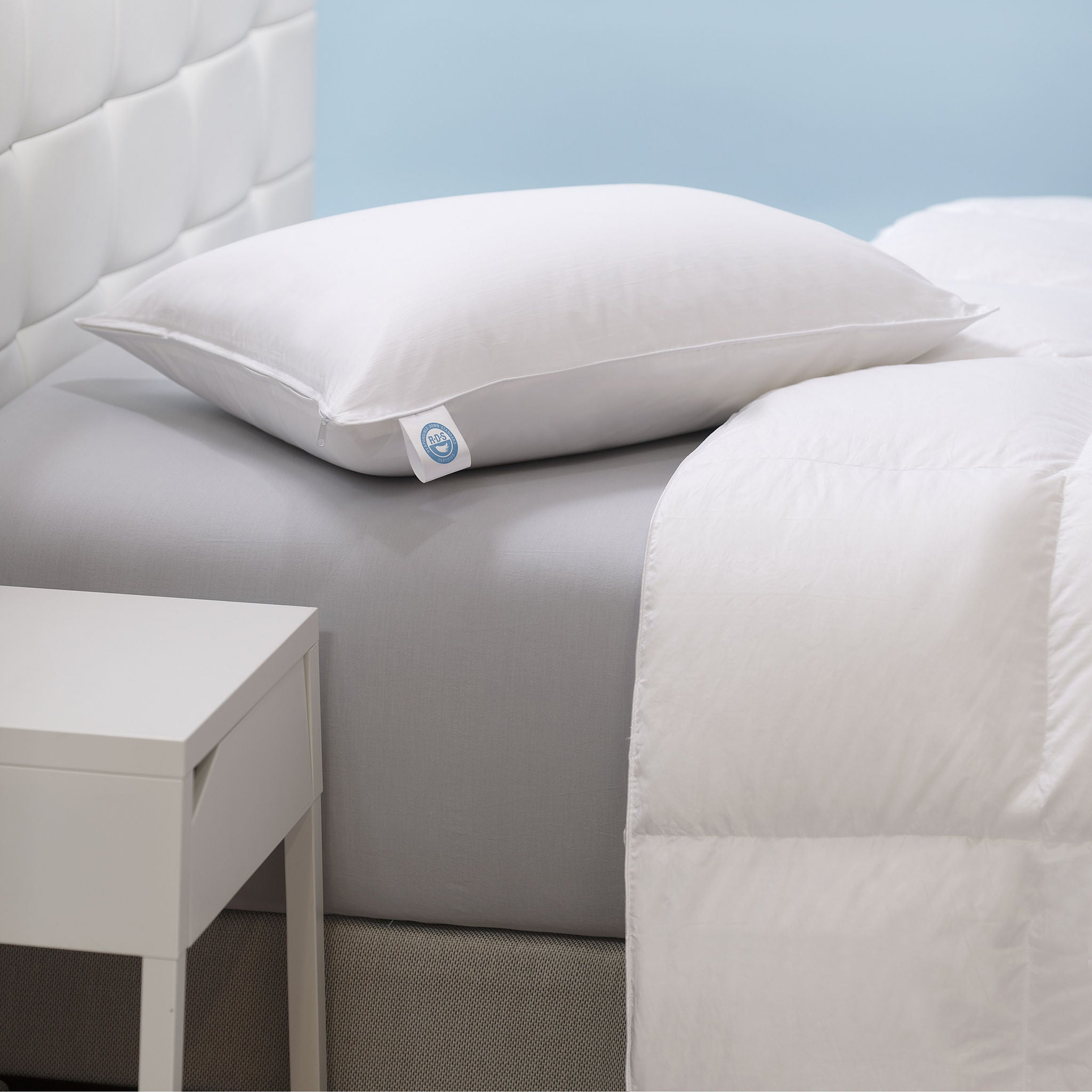 Allied Home RDS White Goose Down Pillow