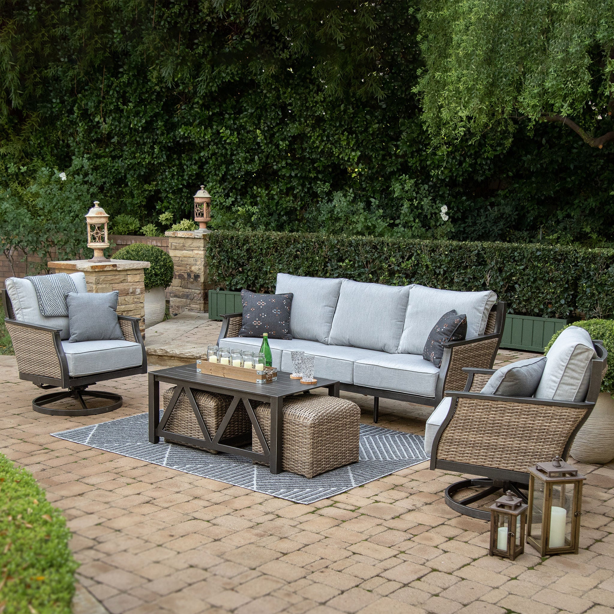 Holbrook 6-piece Conversation Outdoor Patio Set