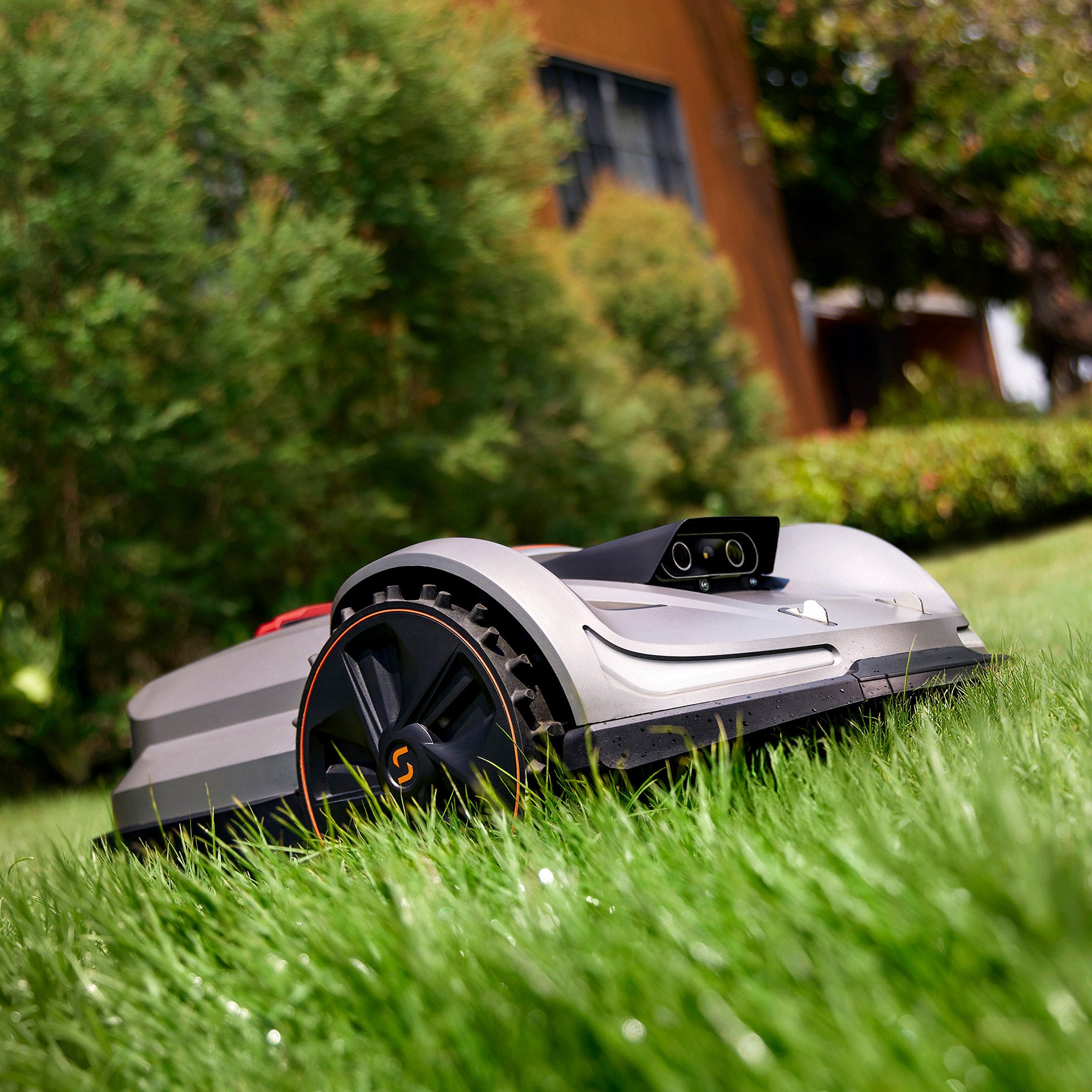 Sunseeker Elite X7 Robotic Lawn Mower 0.75 Acres