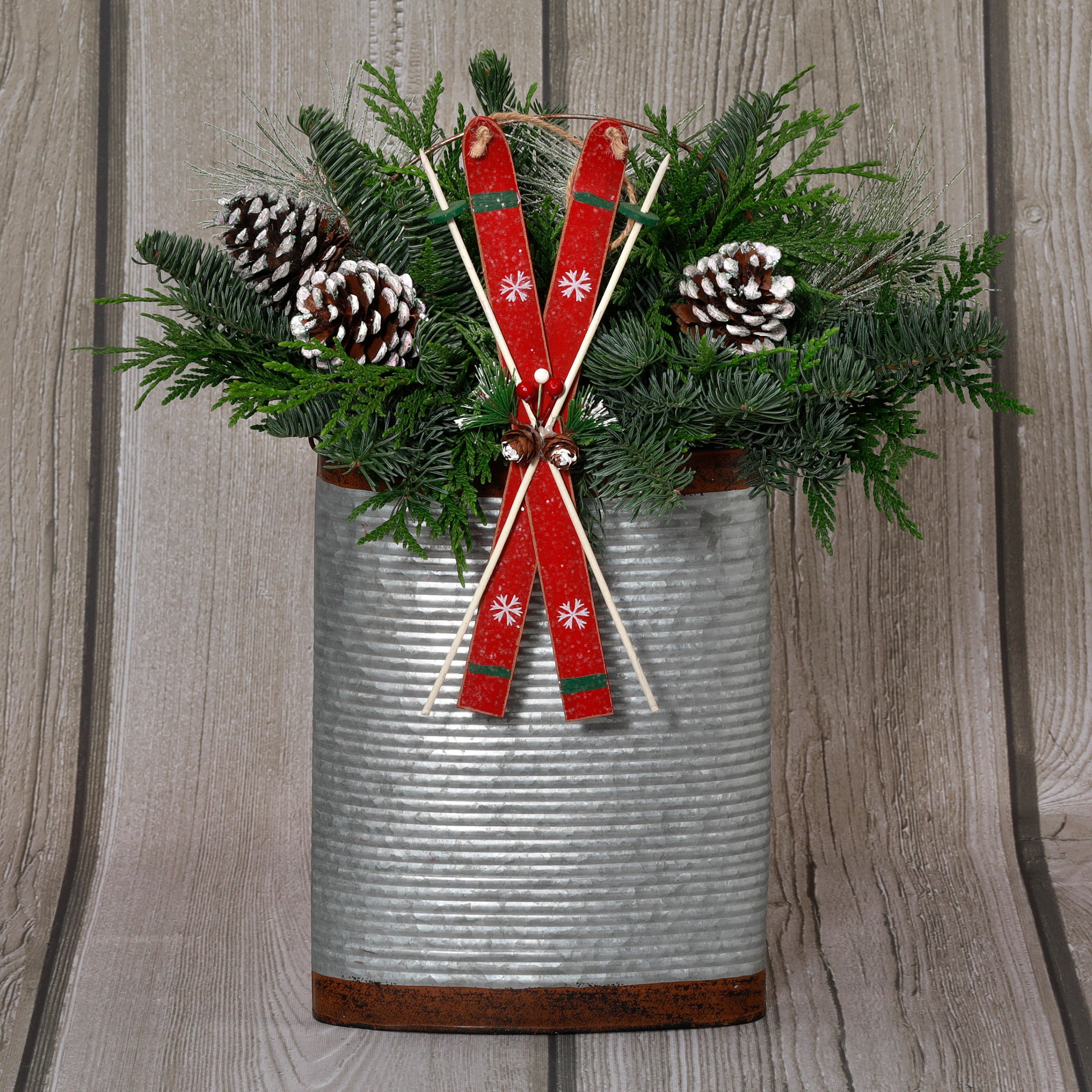 Ski Centerpiece