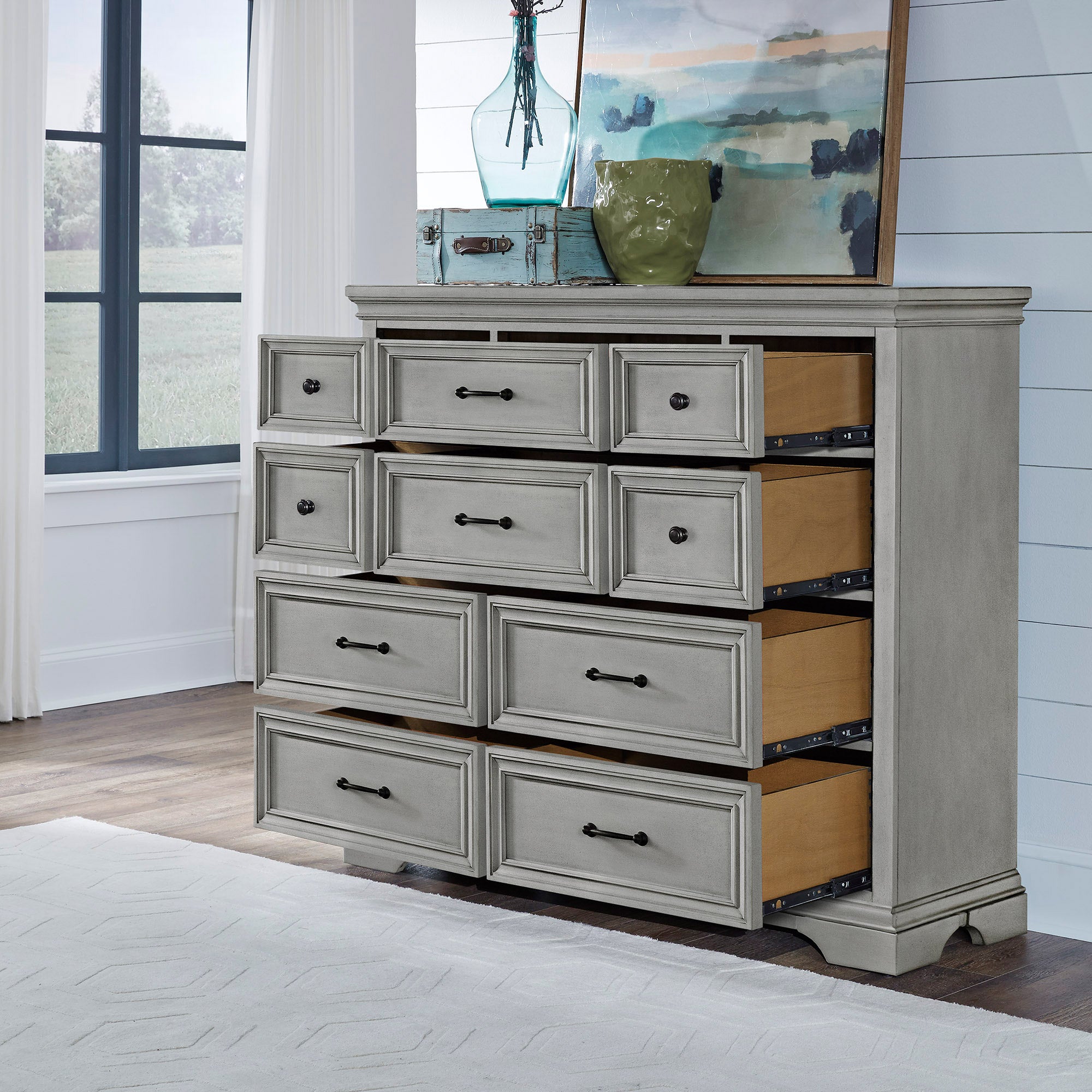 West Gate 10 Drawer Chest