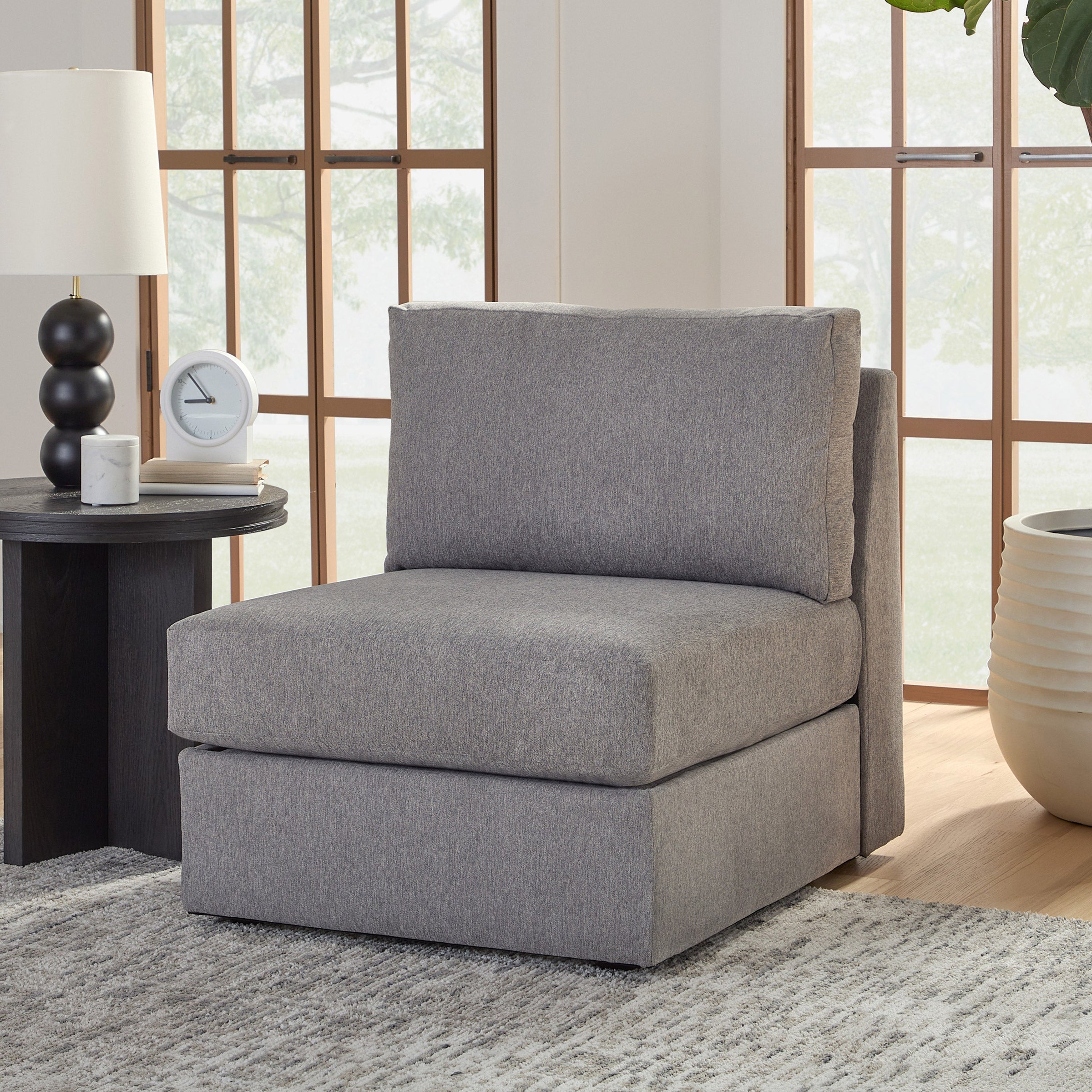 Flexsteel Flex Armless Chair