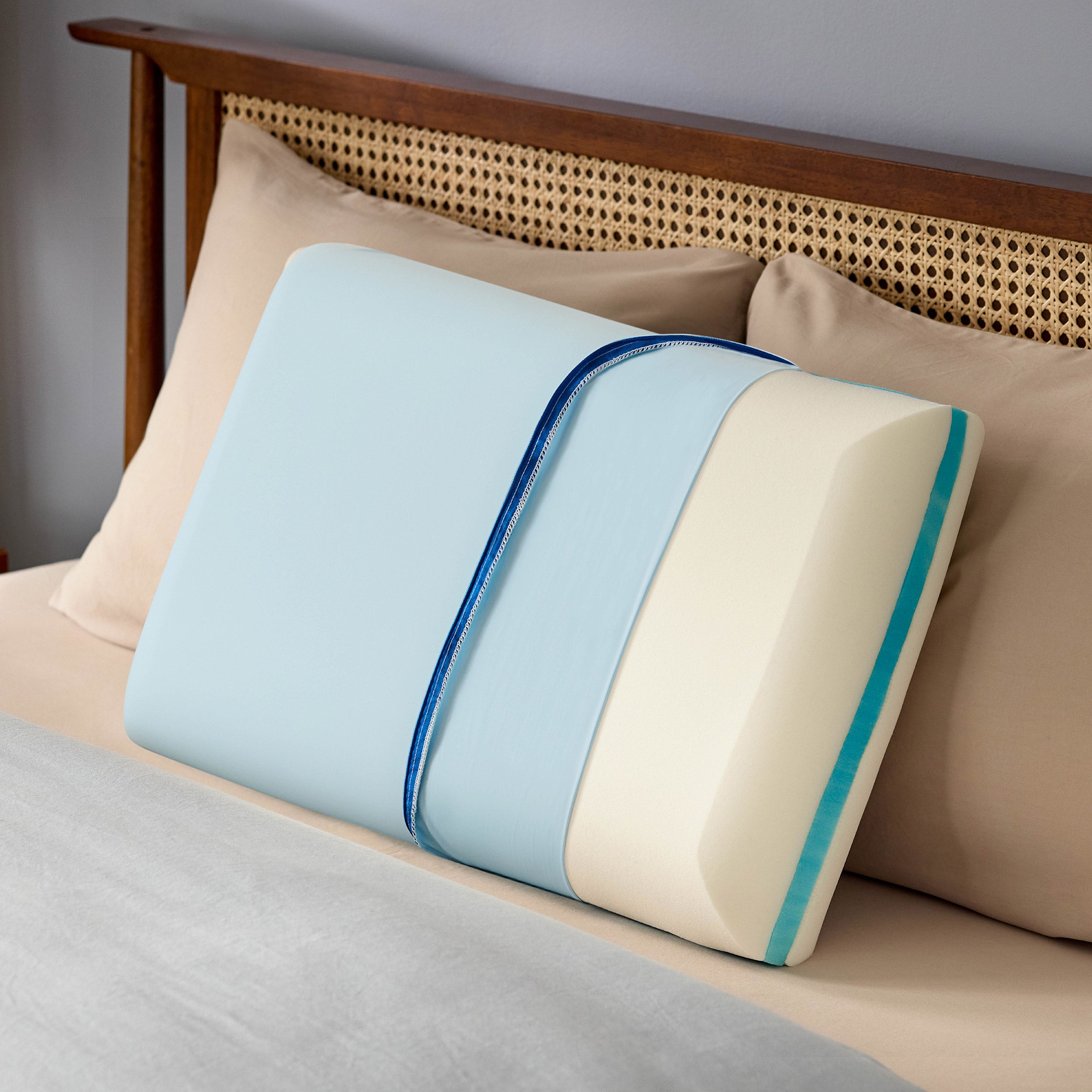 Sealy Posturepedic Core Support Memory Foam Pillow