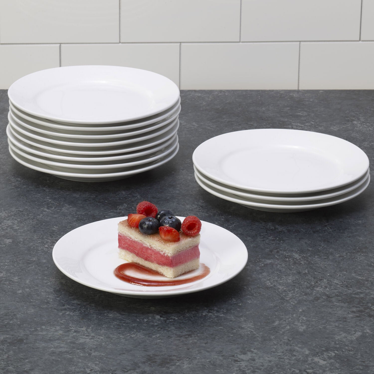 Towle Hospitality Set of 12 Porcelain Wide Rim Dessert/Bread Plates