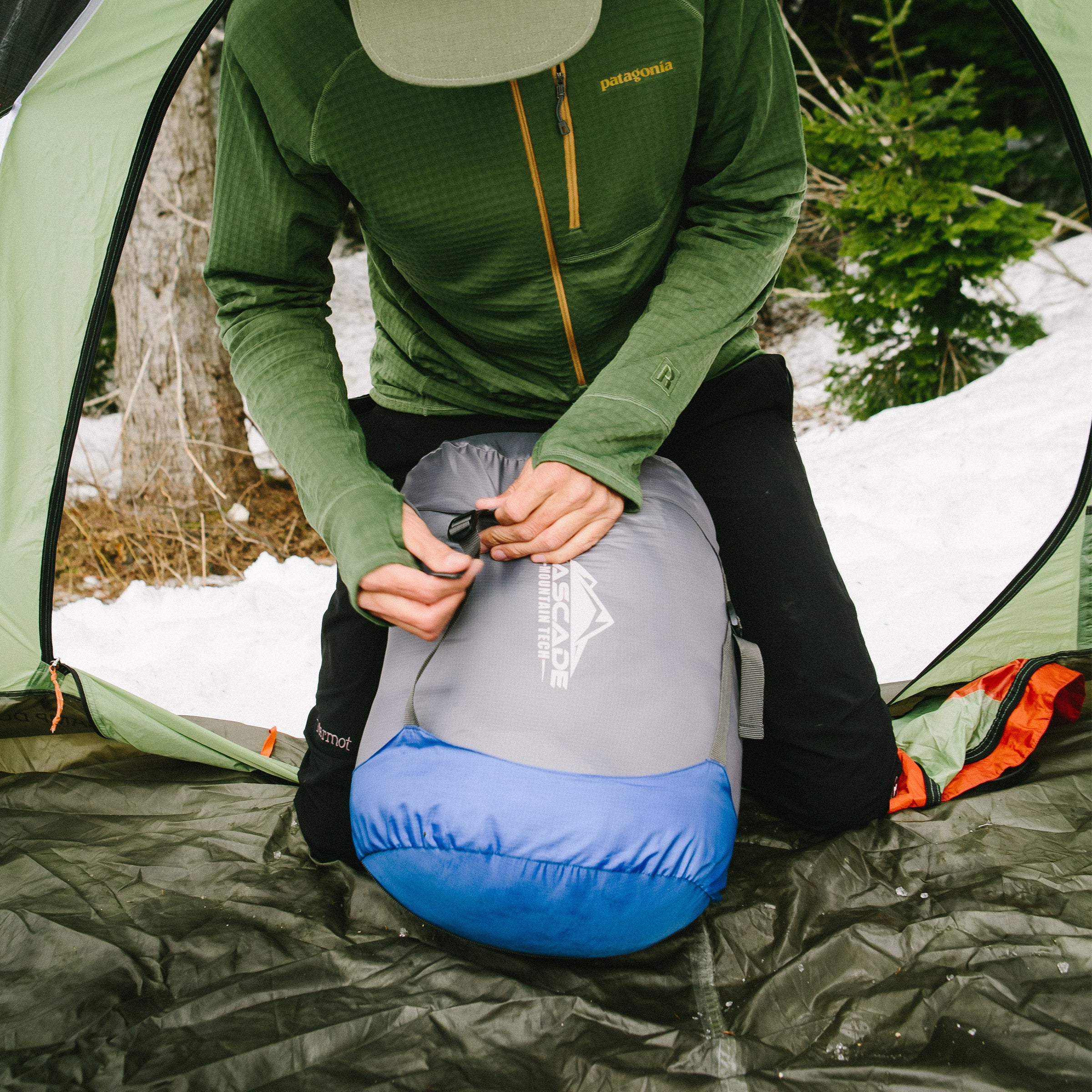Cascade Mountain Tech 0 Degree Sleeping Bag