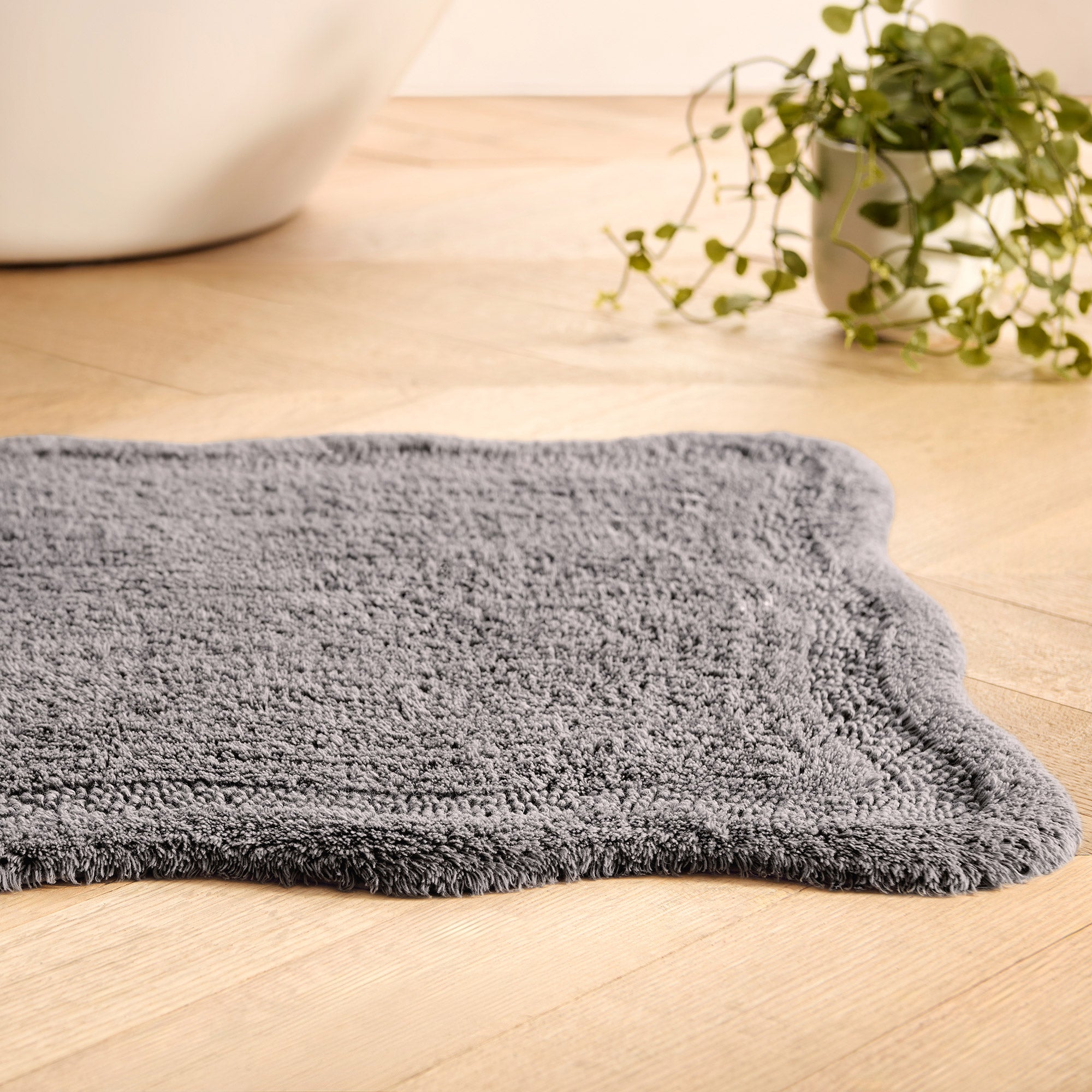 Scallop Bath Rug