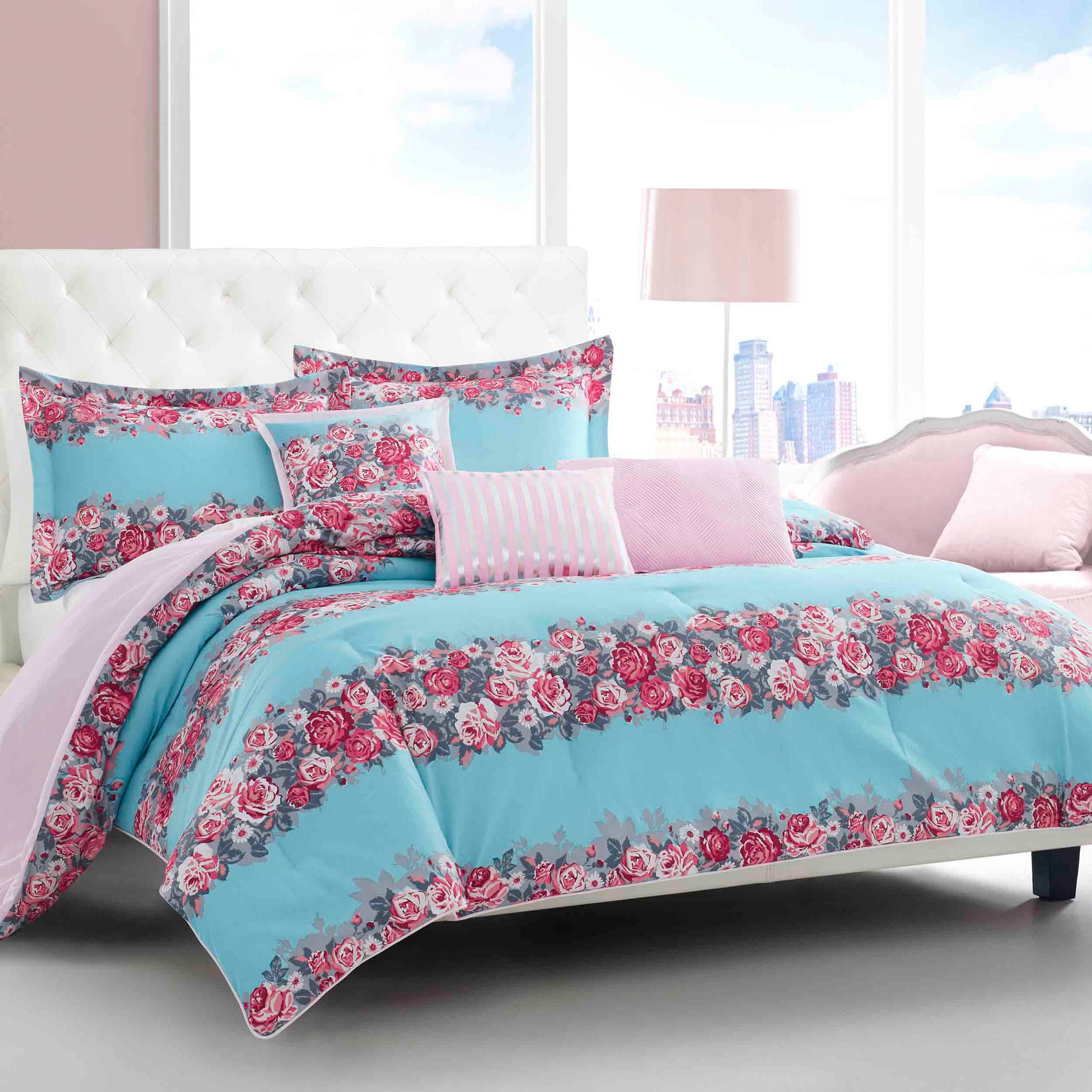 Betsey Johnson 6-piece Comforter Set, Banded Floral
