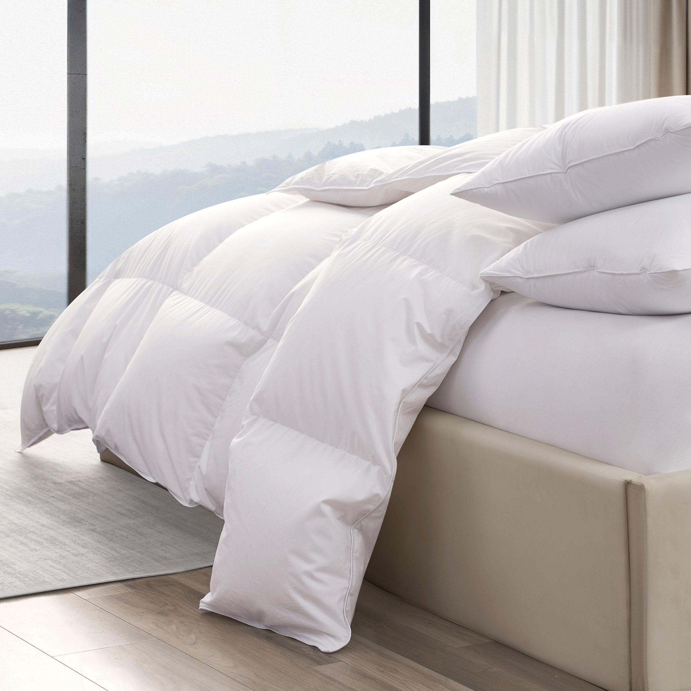 White Peak White Goose Down Comforter