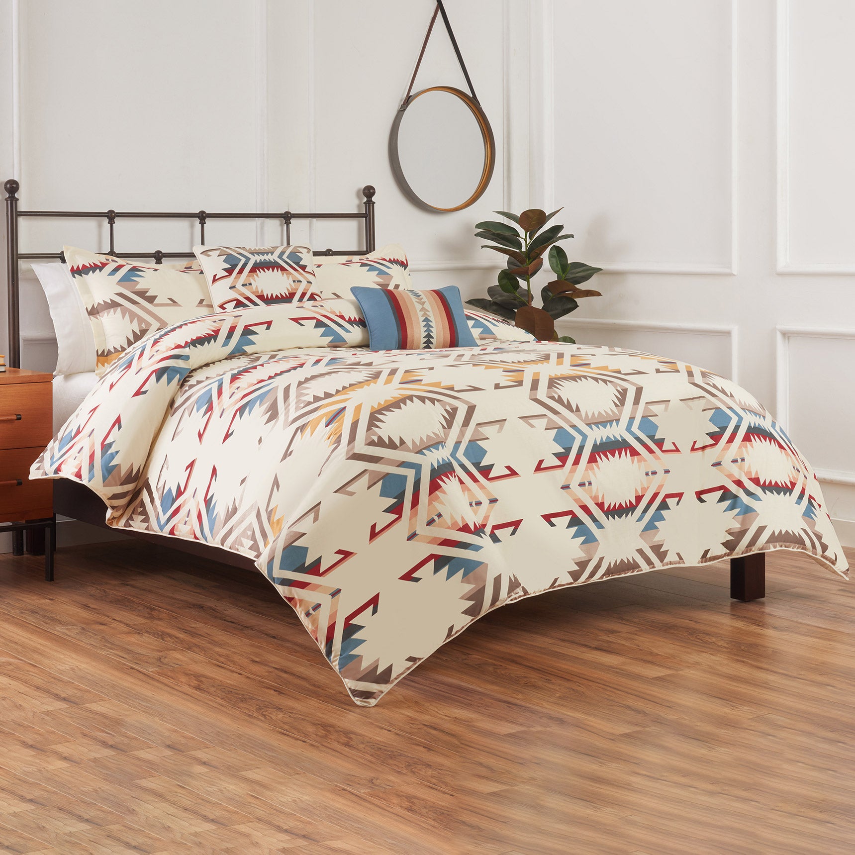 Pendleton 5-piece Comforter Set, White Sands