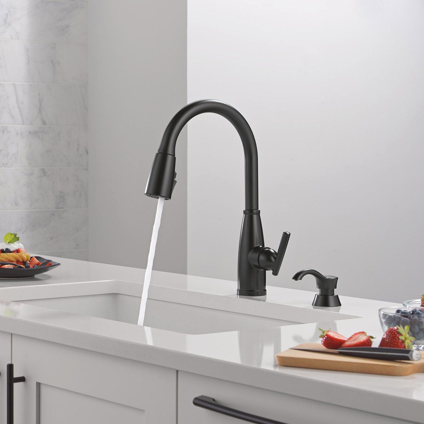 Delta Varos Pull-down Kitchen Faucet