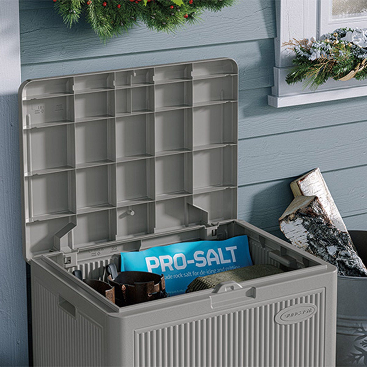 Suncast 22 Gallon Storage Cube