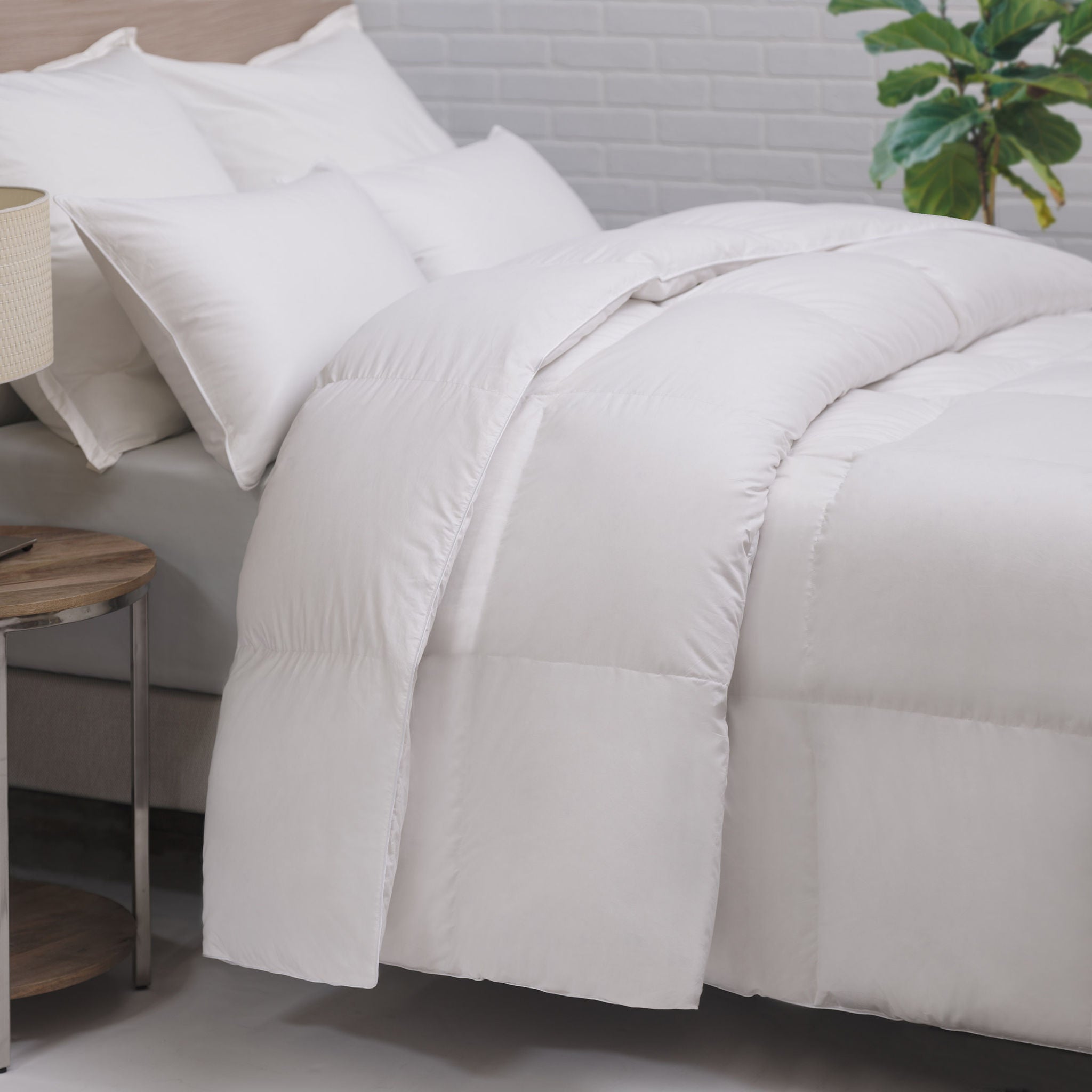 Allied Home RDS White Duck Down Comforter