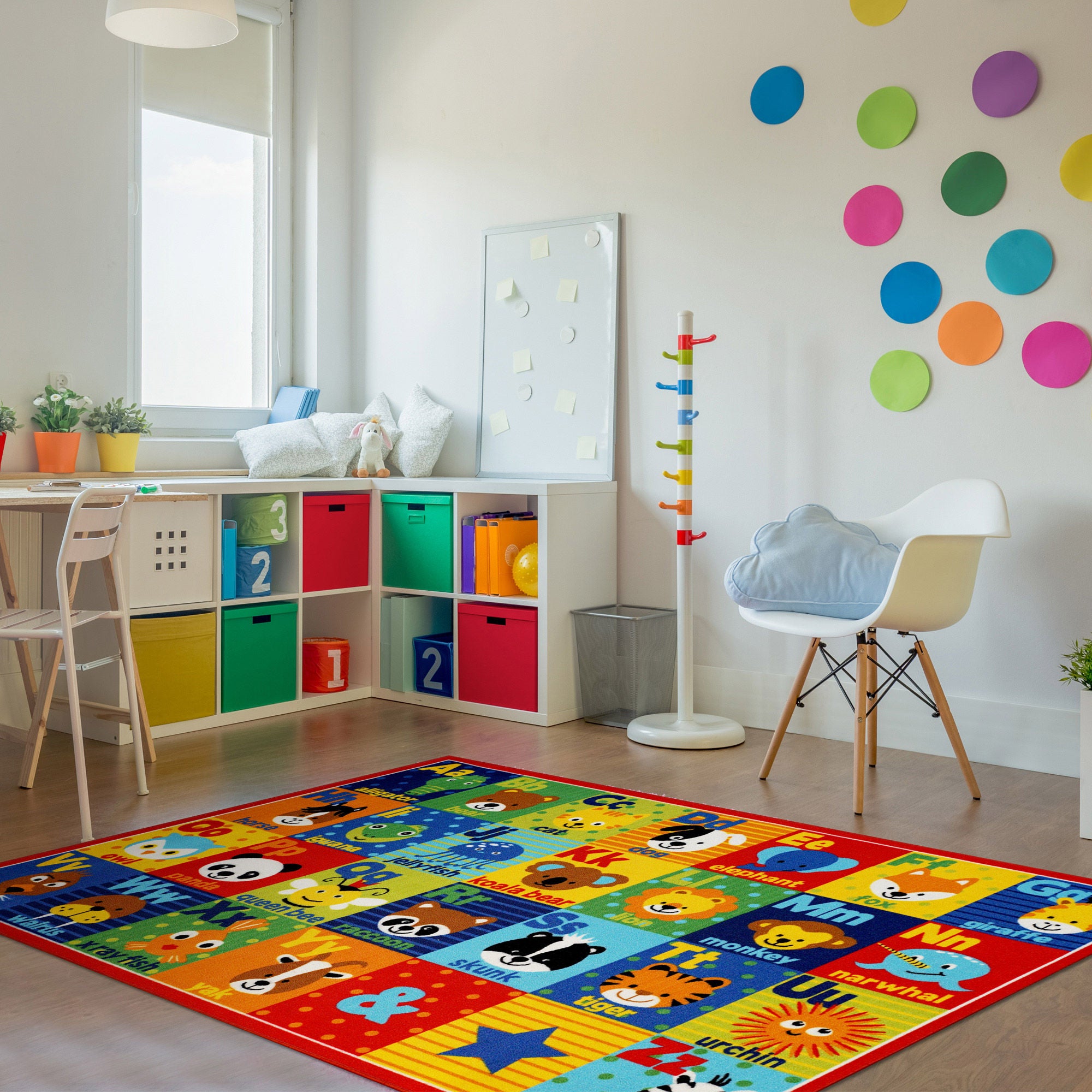 Smithsonian Alphabet Friends Educational Rug