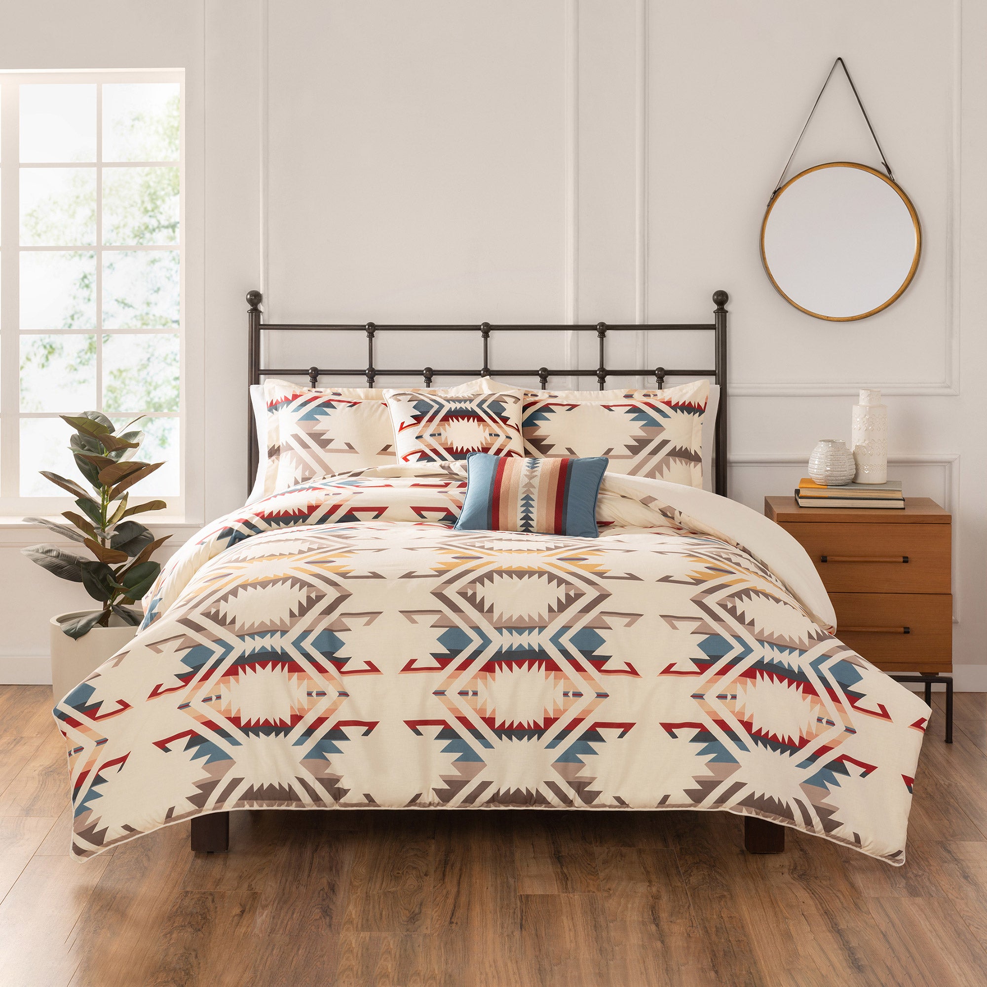 Pendleton 5-piece Comforter Set, White Sands