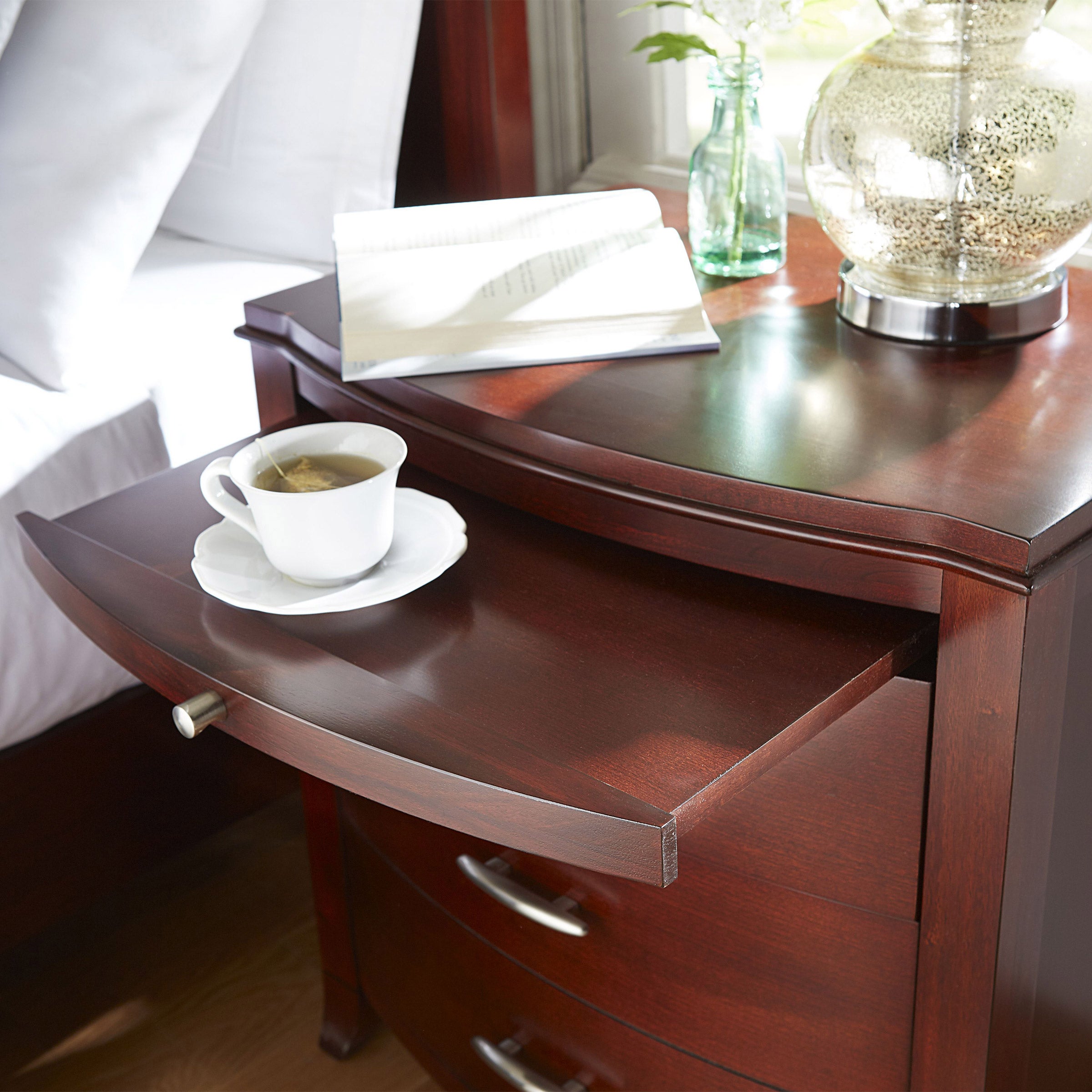 Laramonne Queen Bedroom Collection