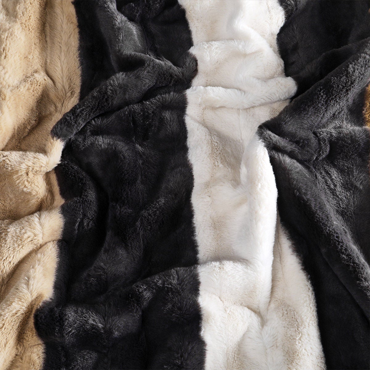 Brooklyn Loom Rugby Stripe Throw