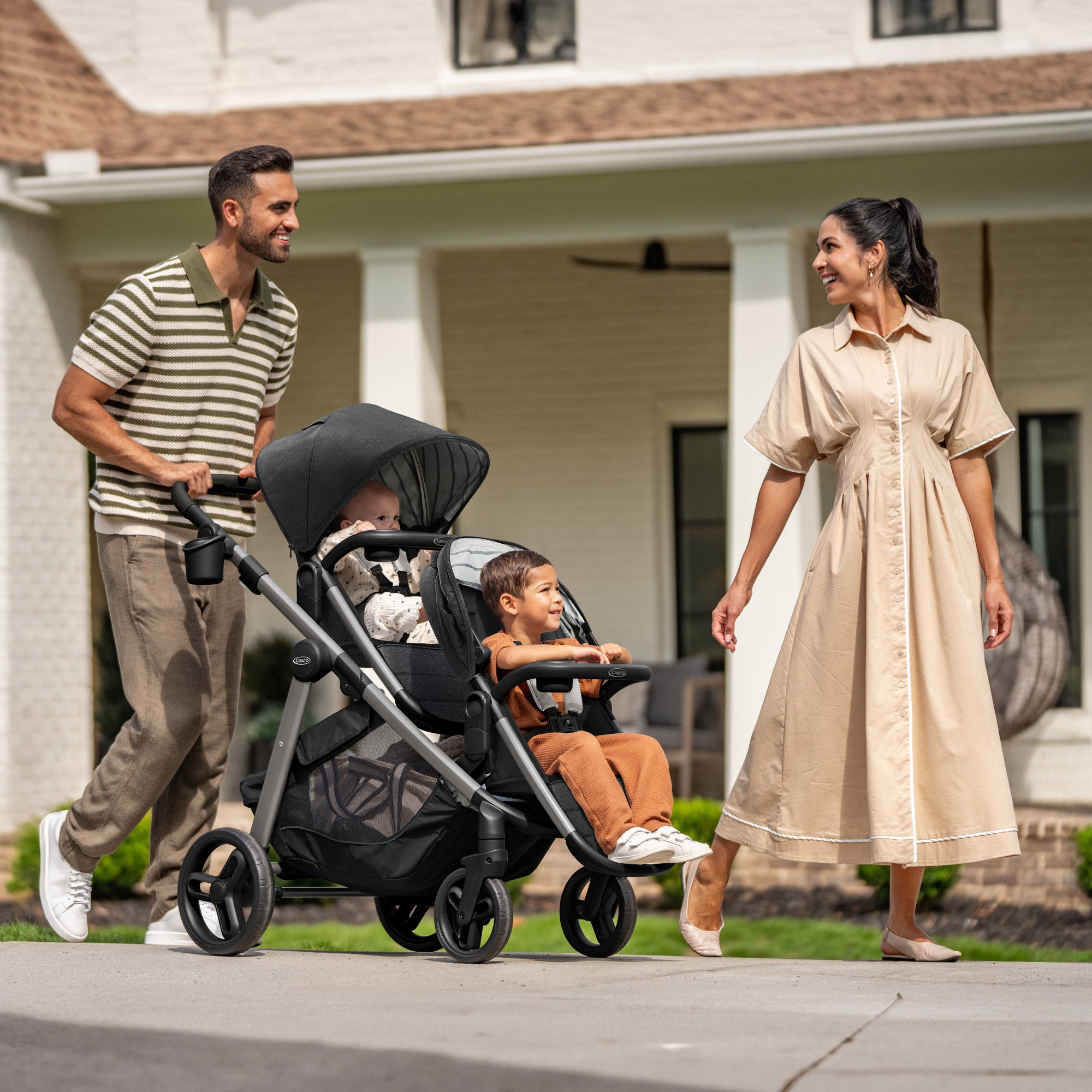 Graco Modes Nest2Grow Stroller Bundle