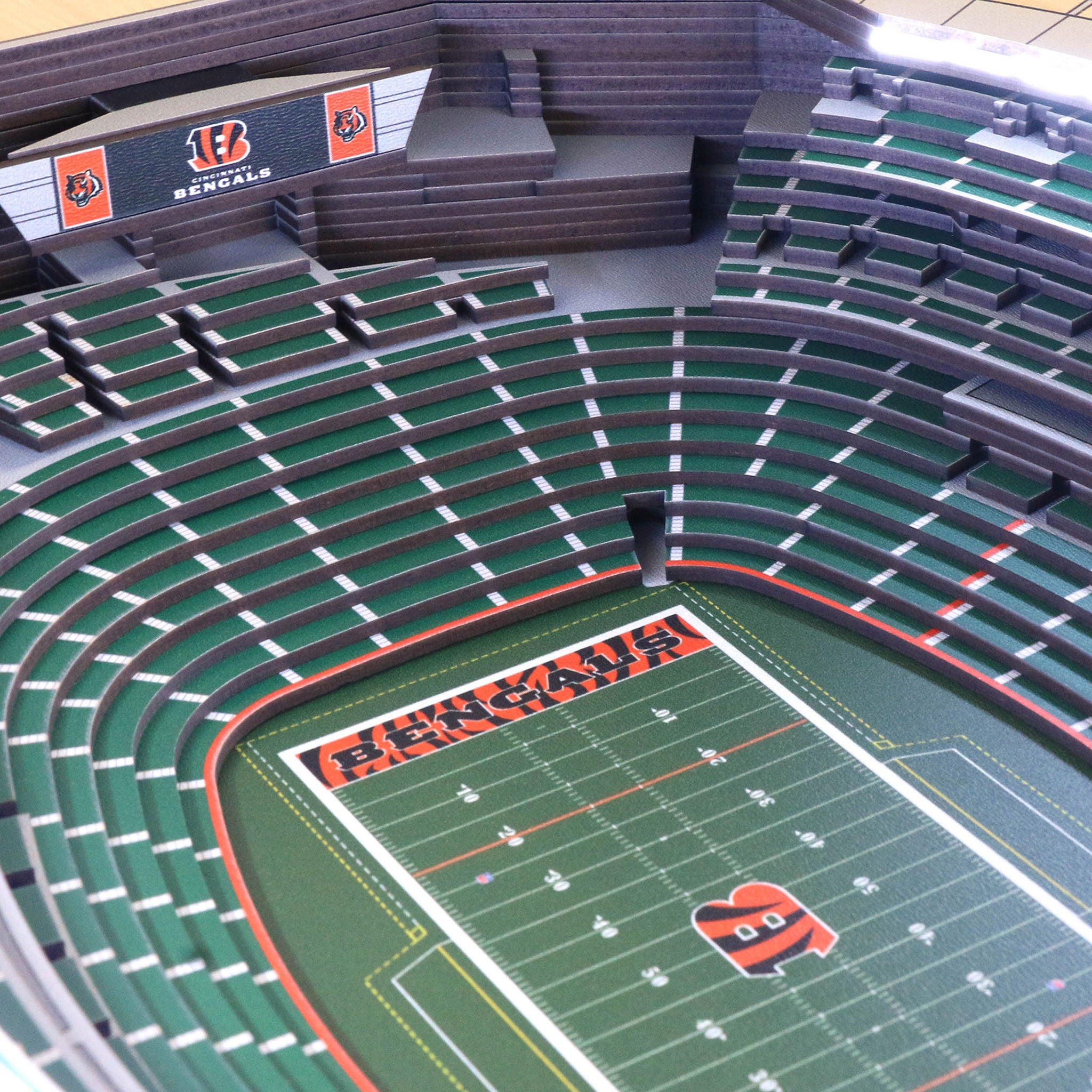 NFL 25-layer Stadium View End Table