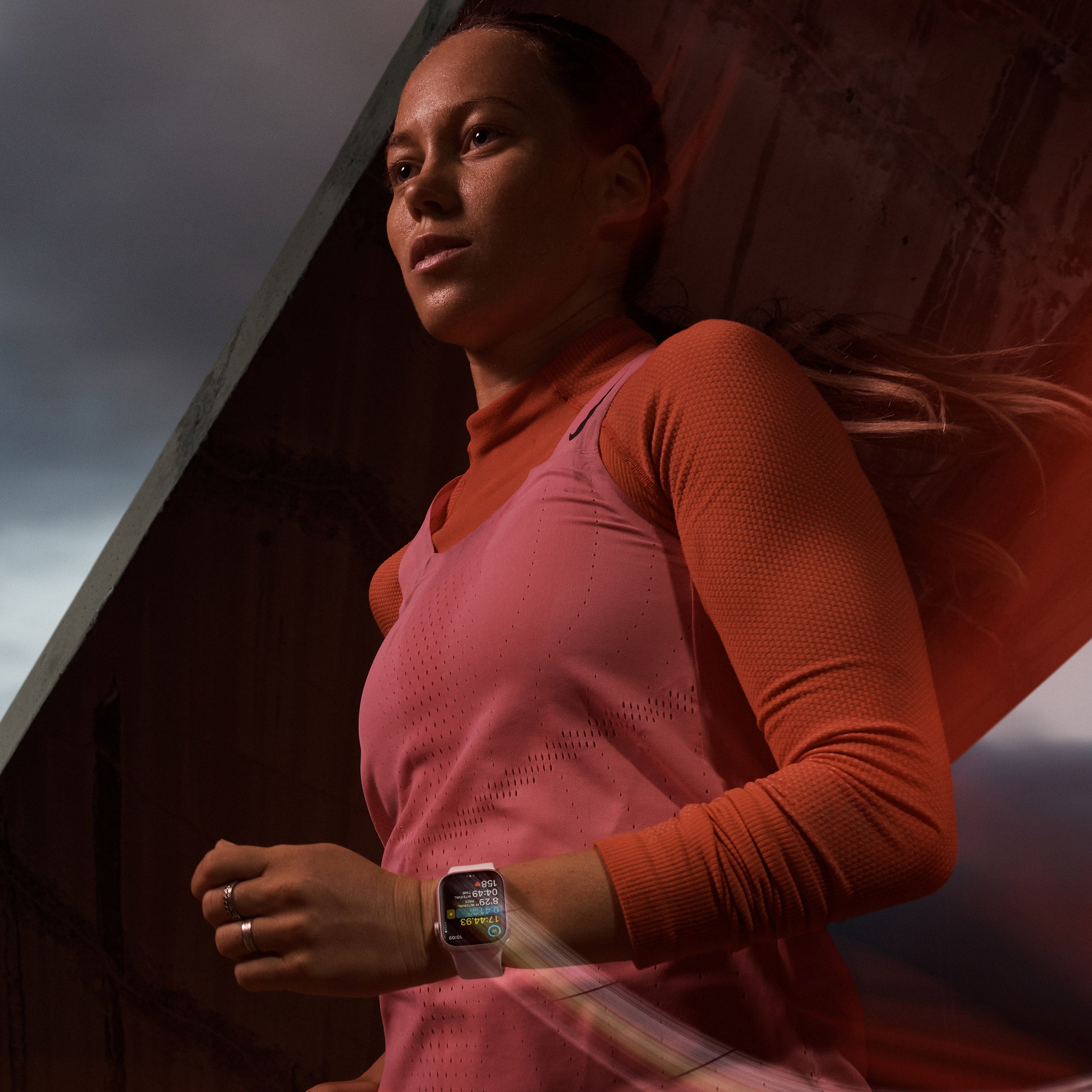Apple Watch Series 9 (GPS + Cellular)