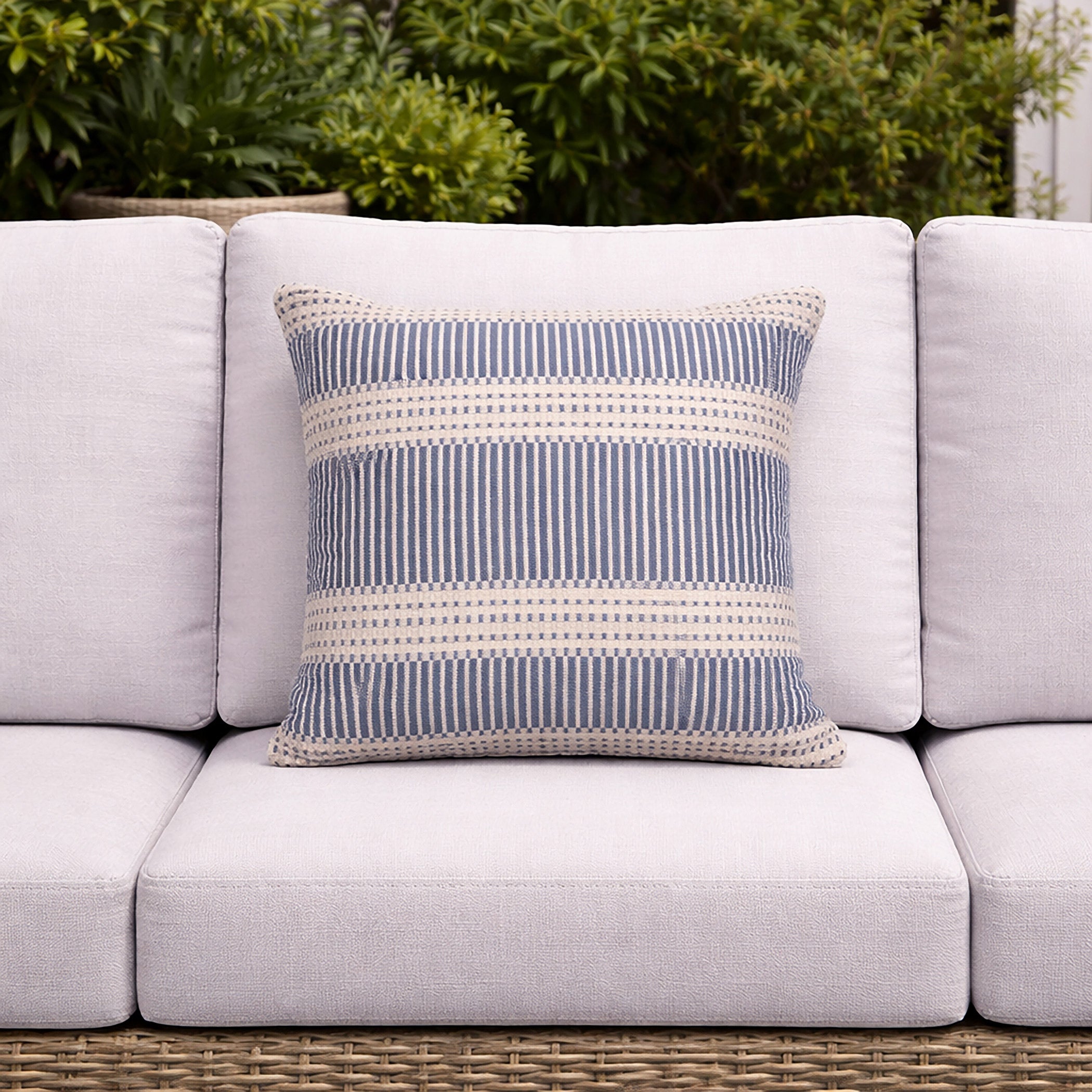 Indoor/Outdoor Decorative Pillow