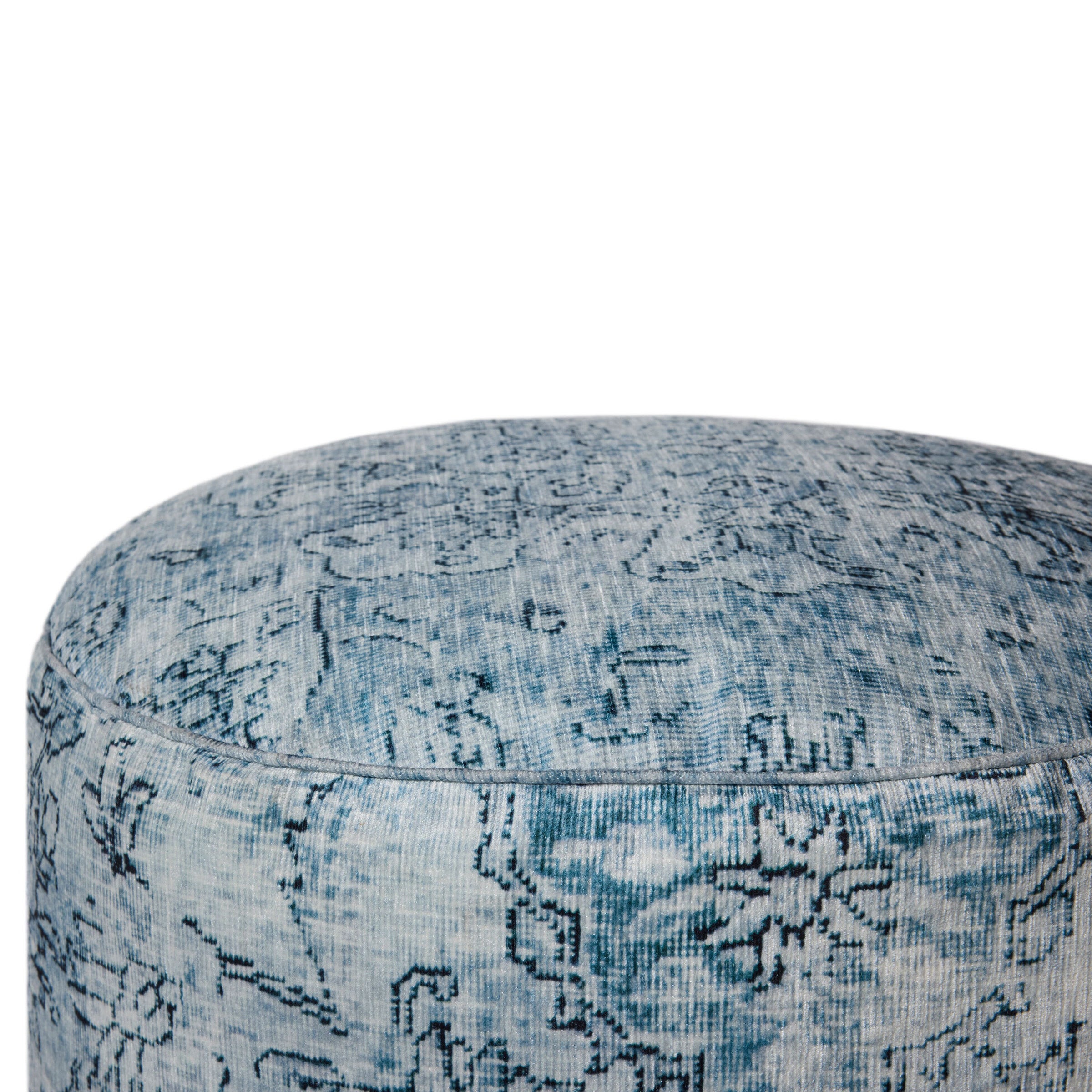 Loloi Round Pouf