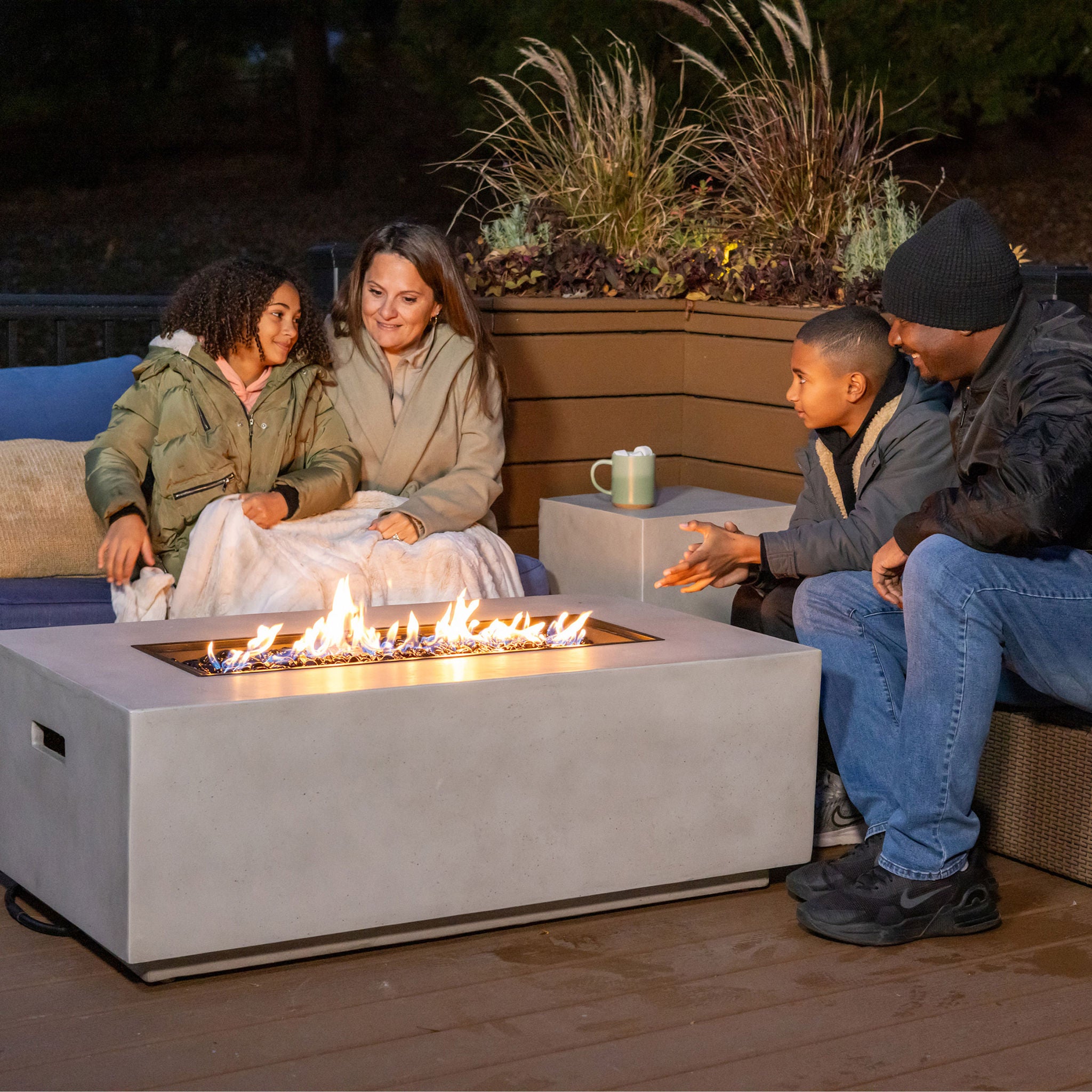 Sunbeam Nova Resin Fire Pit