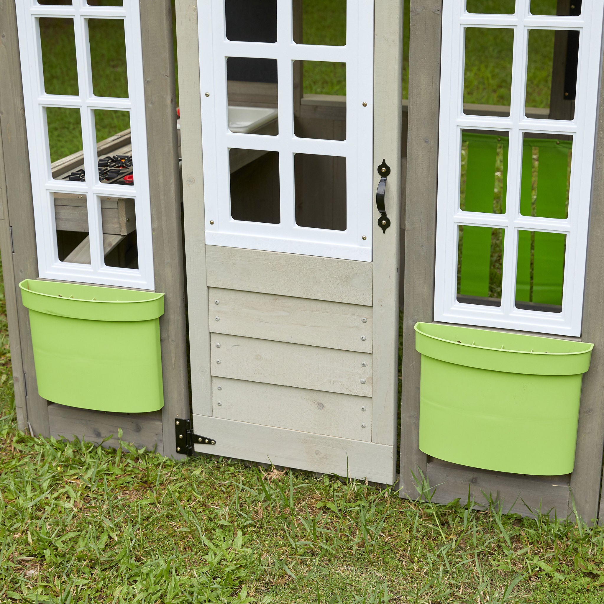 Cedar Summit by Kidkraft Scenic View Playhouse