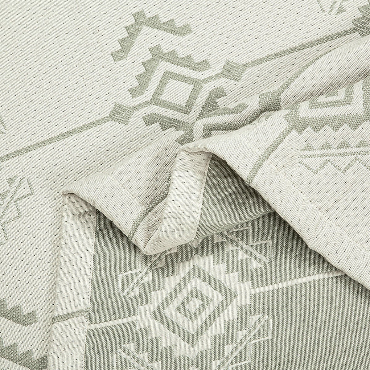 Heritage Threads 4-Piece Coverlet Set with Comforter
