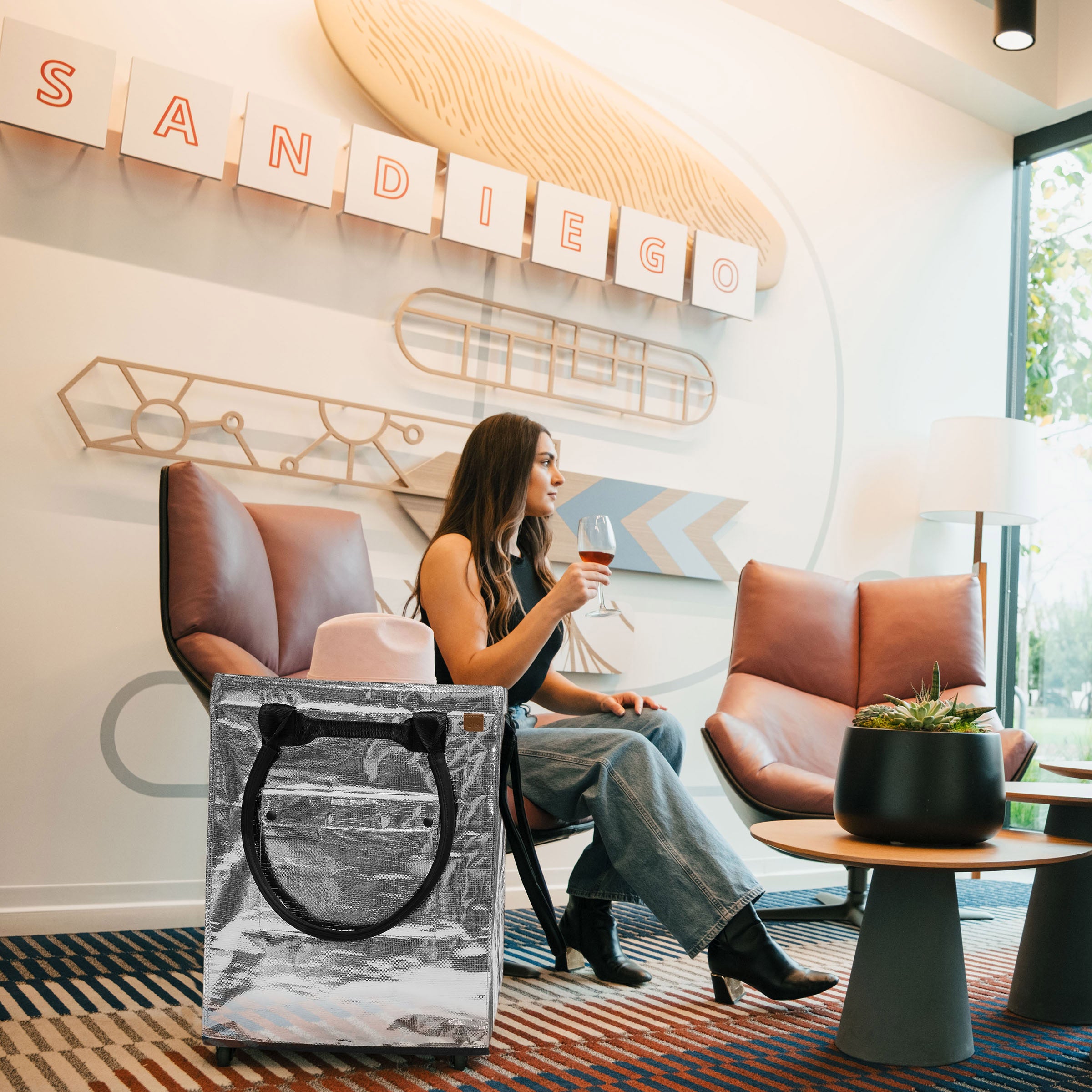 CleverMade Foldable Tote Bag on Wheels