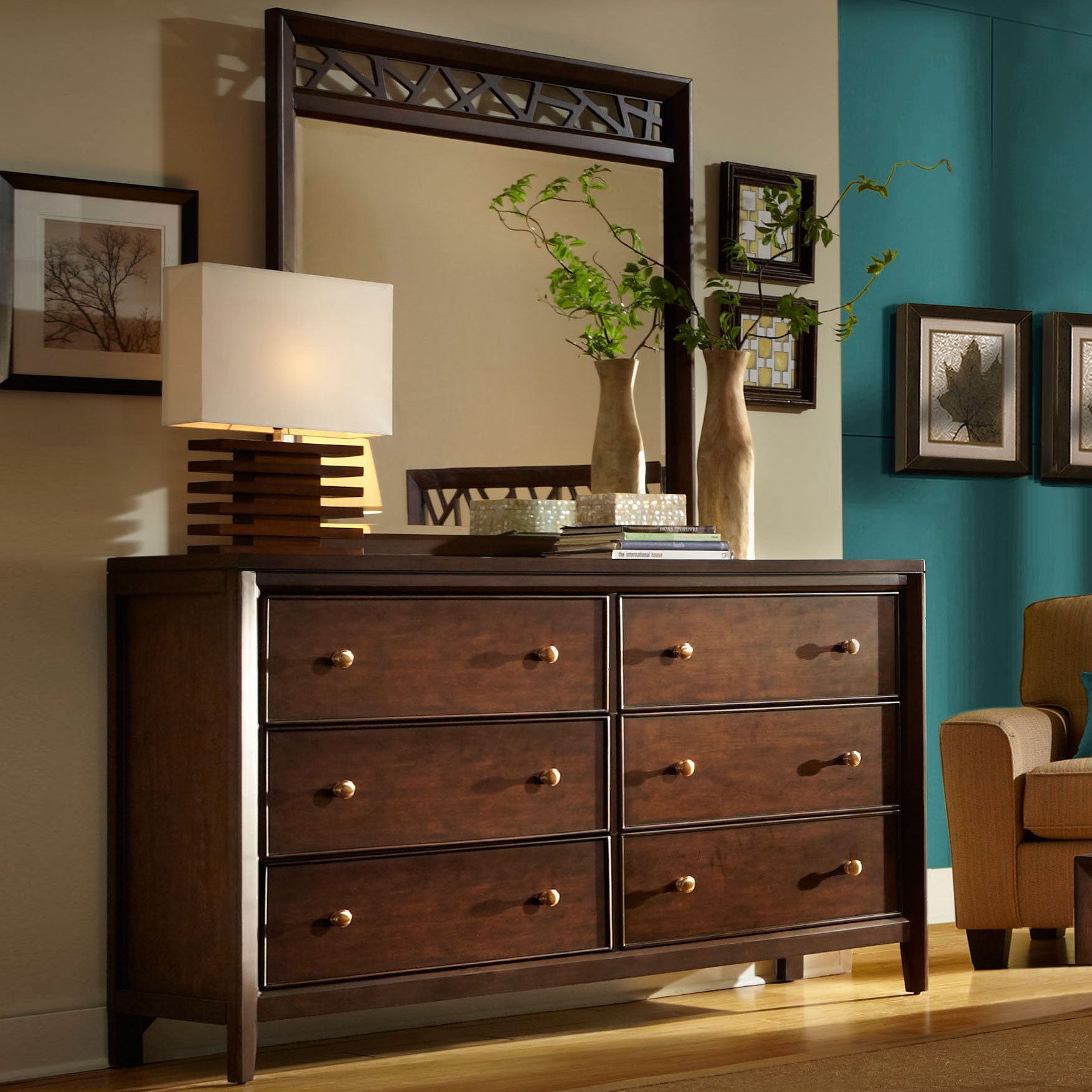 Albany Creek 5-piece Cal King Bedroom Set
