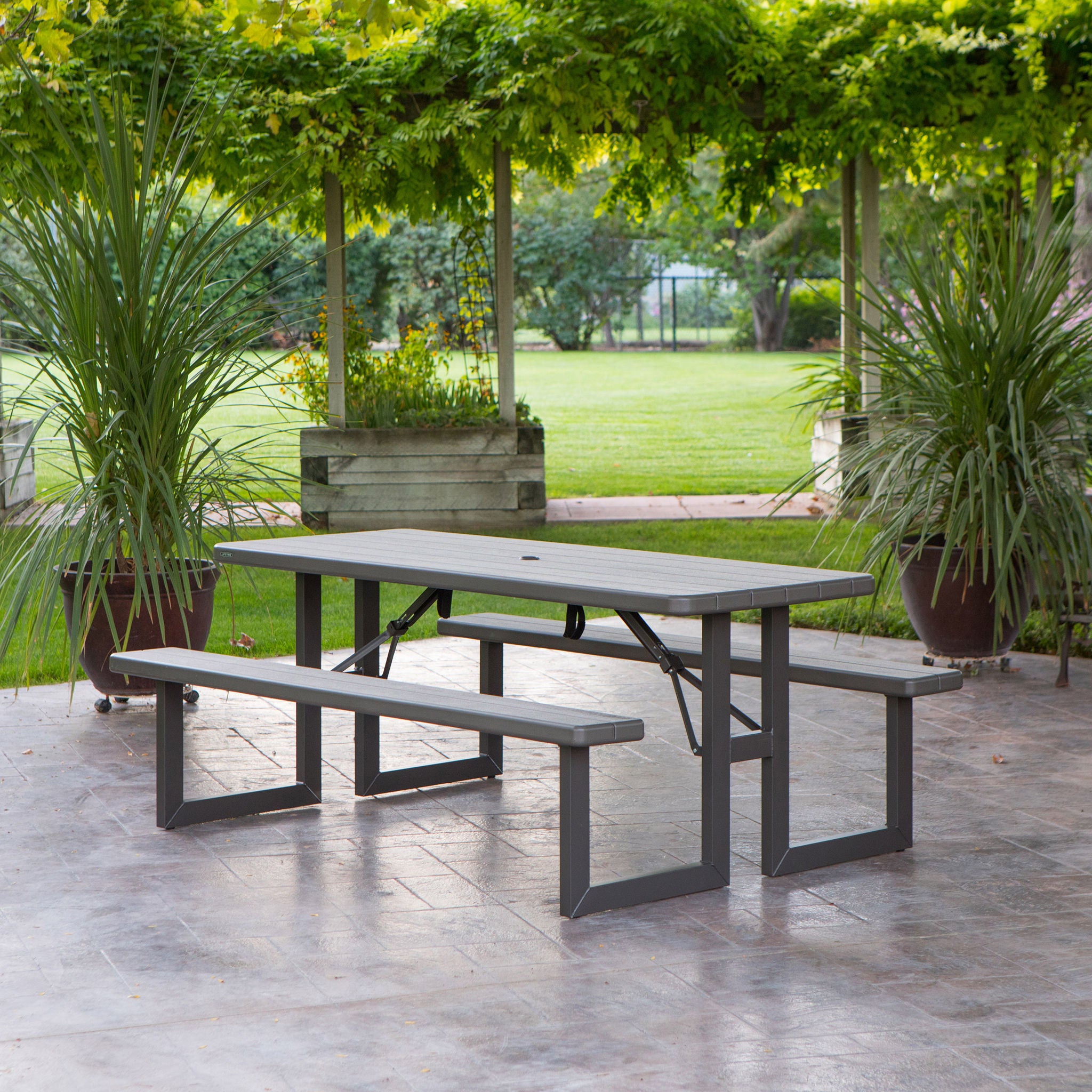 Lifetime 6-foot Folding Picnic Table