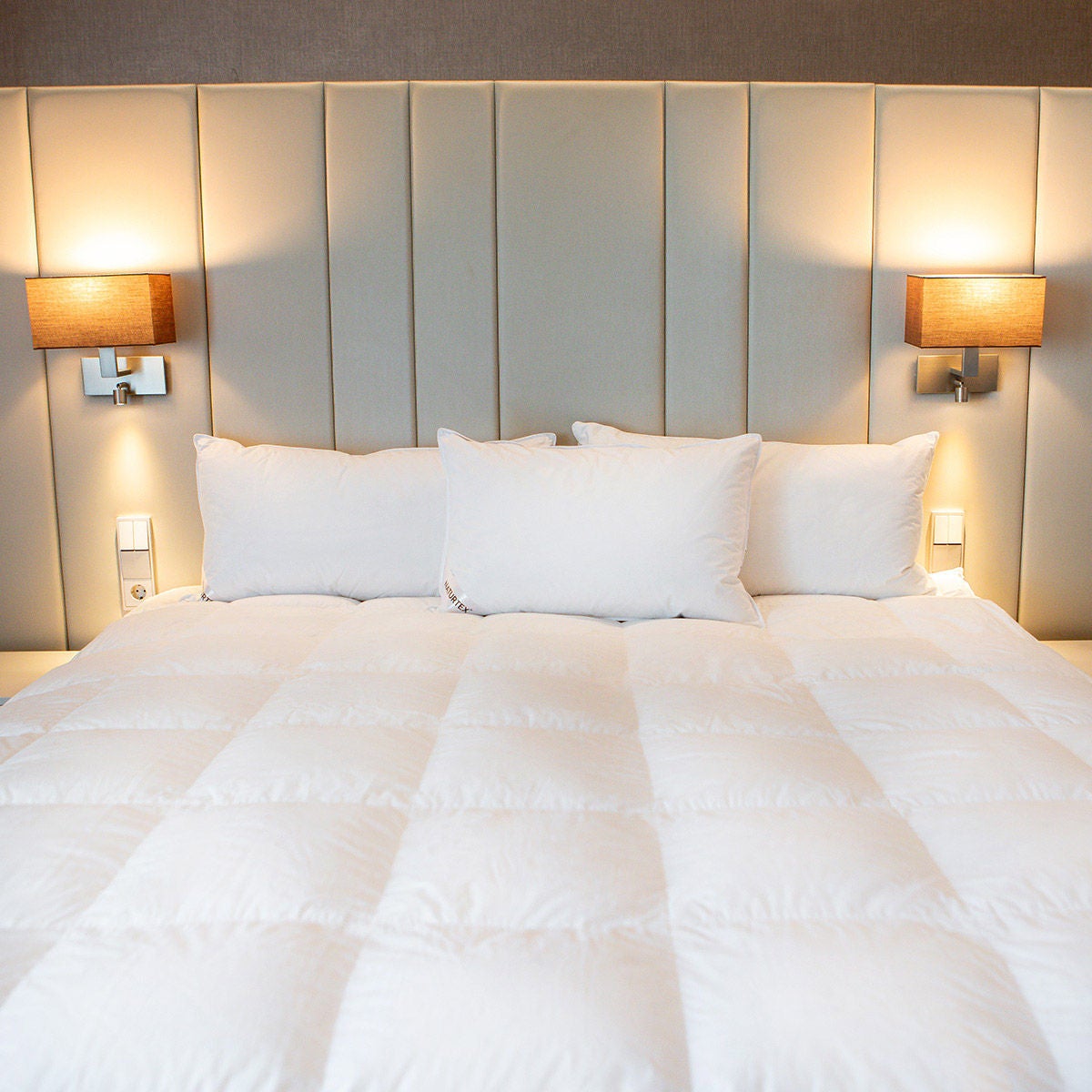 Naturtex Hotel Luxe Hungarian Goose Down Comforter