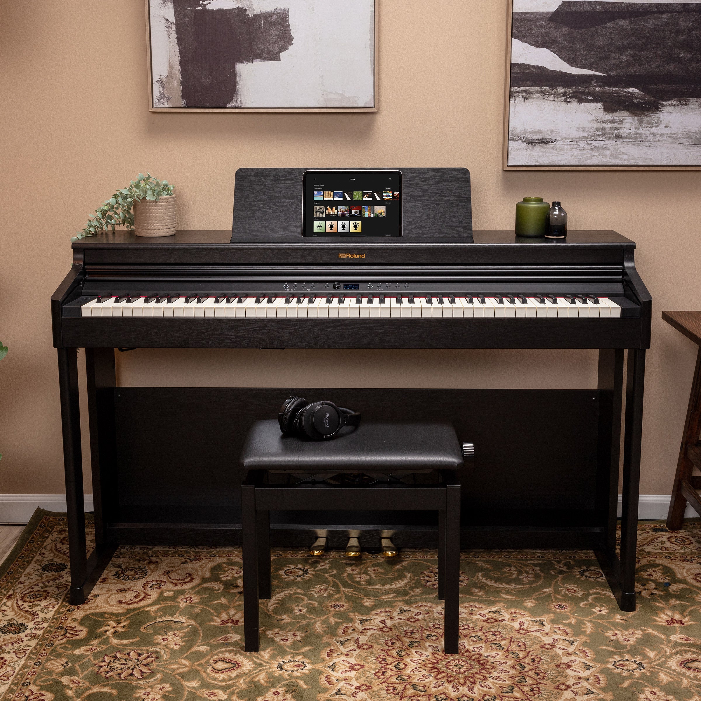 Roland RP750 Digital Piano Bundle