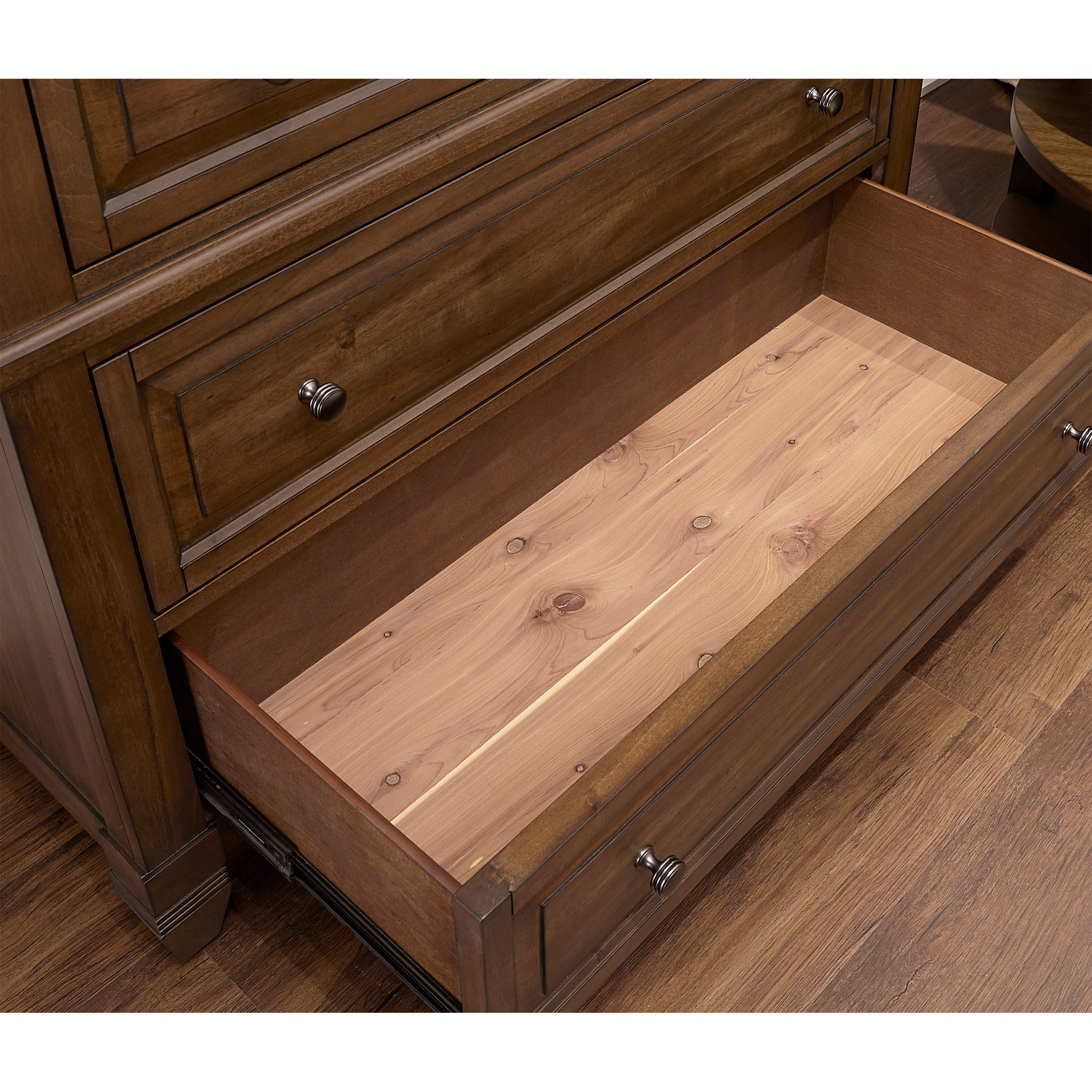 East Ridge Chest