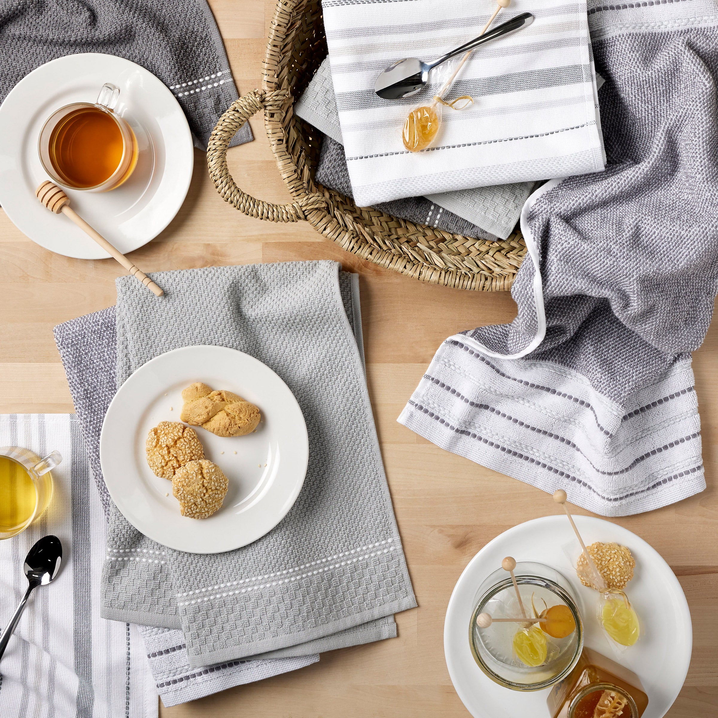 Sabrina Kitchen Towel, 8-Pack