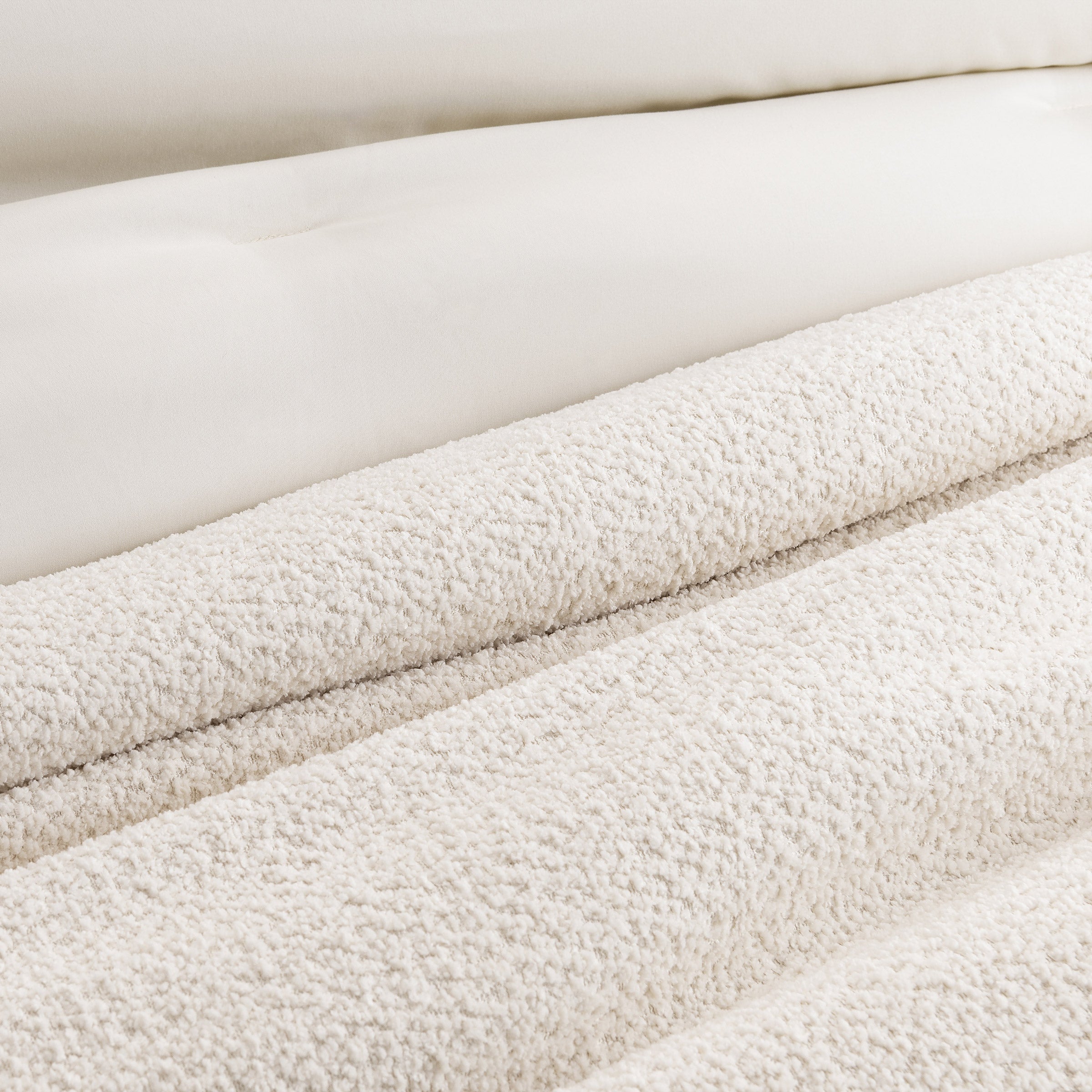 Cococozy 3-piece Bouclé Comforter Set