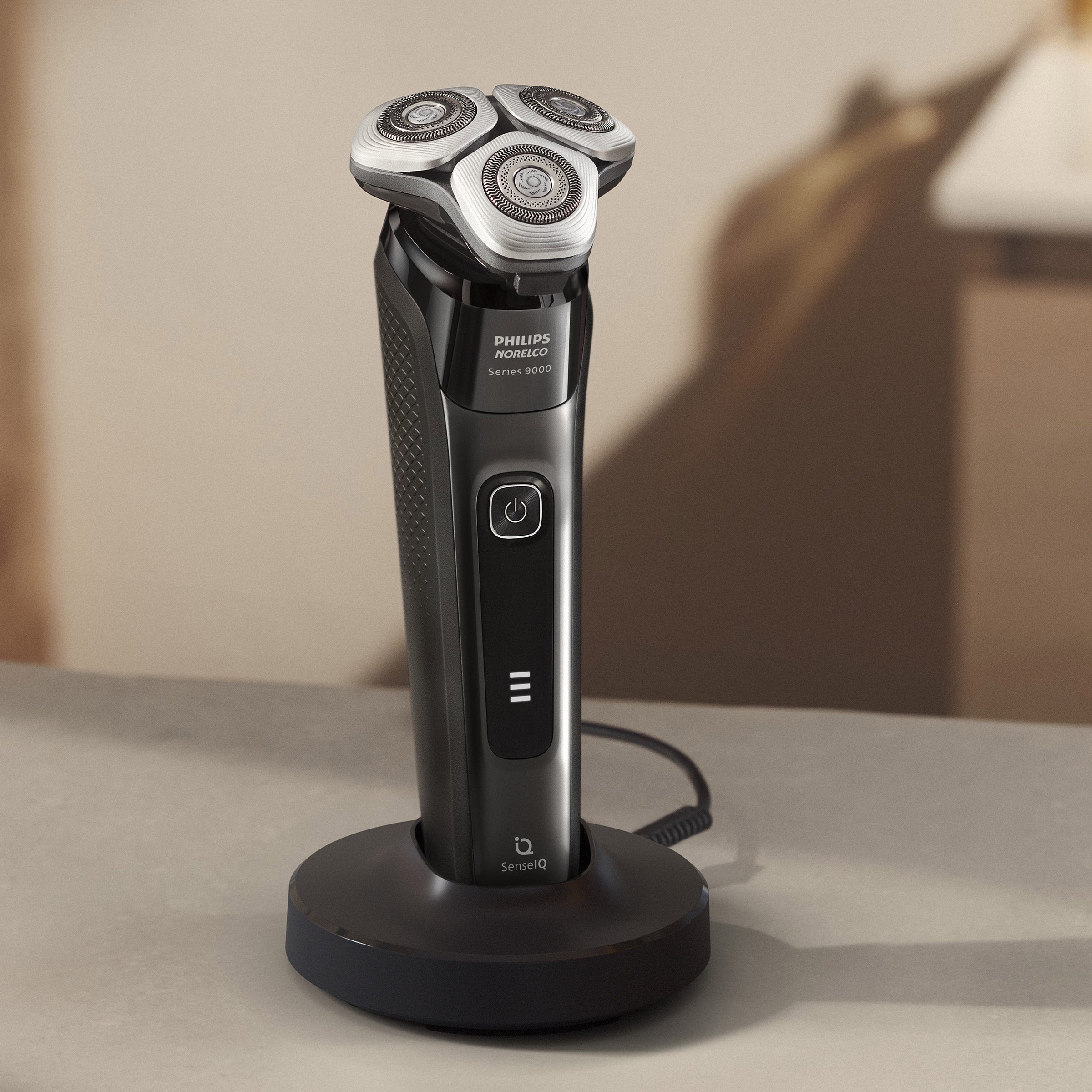 Philips Norelco Shaver 9000, Wet & Dry Electric Shaver, with SenseIQ