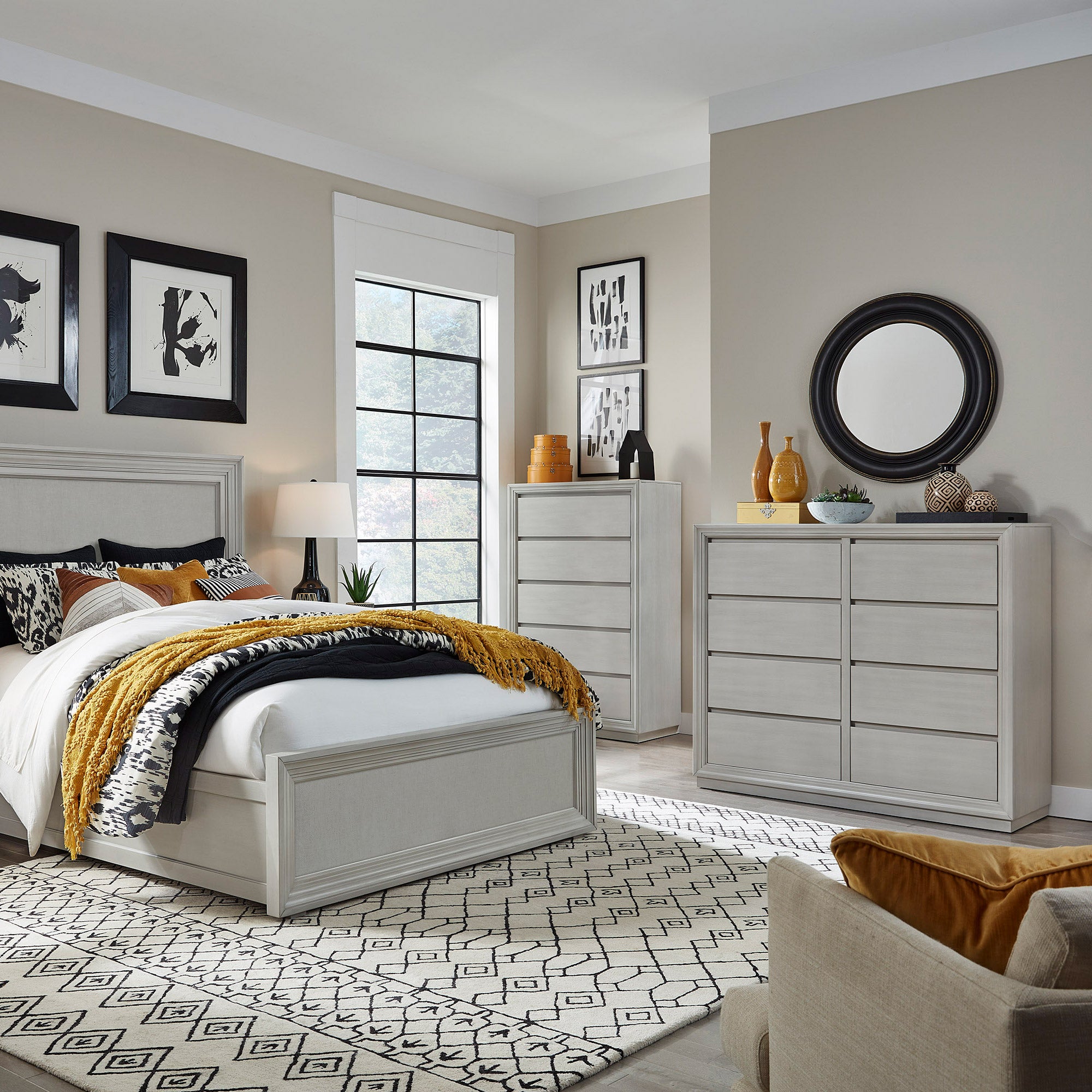 Hayes 5 Drawer Chest