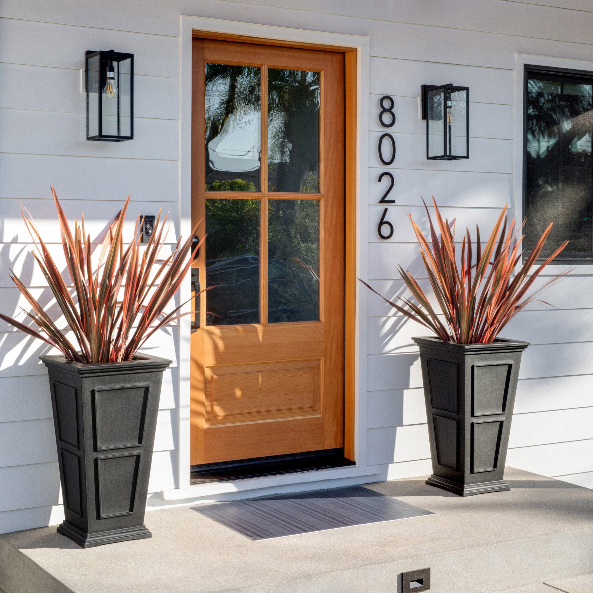 28" Brixton Planter by Veradek, 2-pack