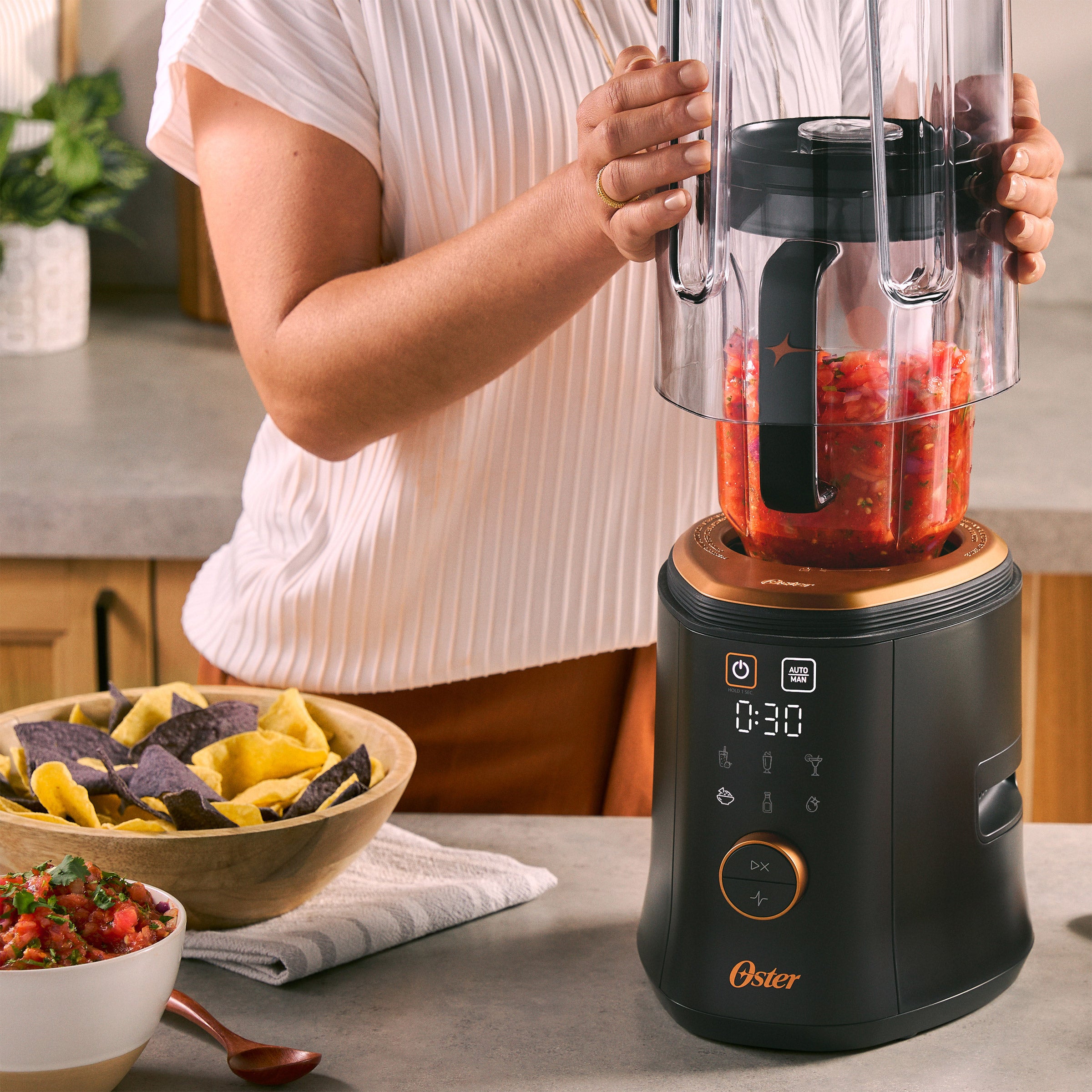 Oster QuietPro Professional Blender, Auto Programs, Quiet Mark-Certified