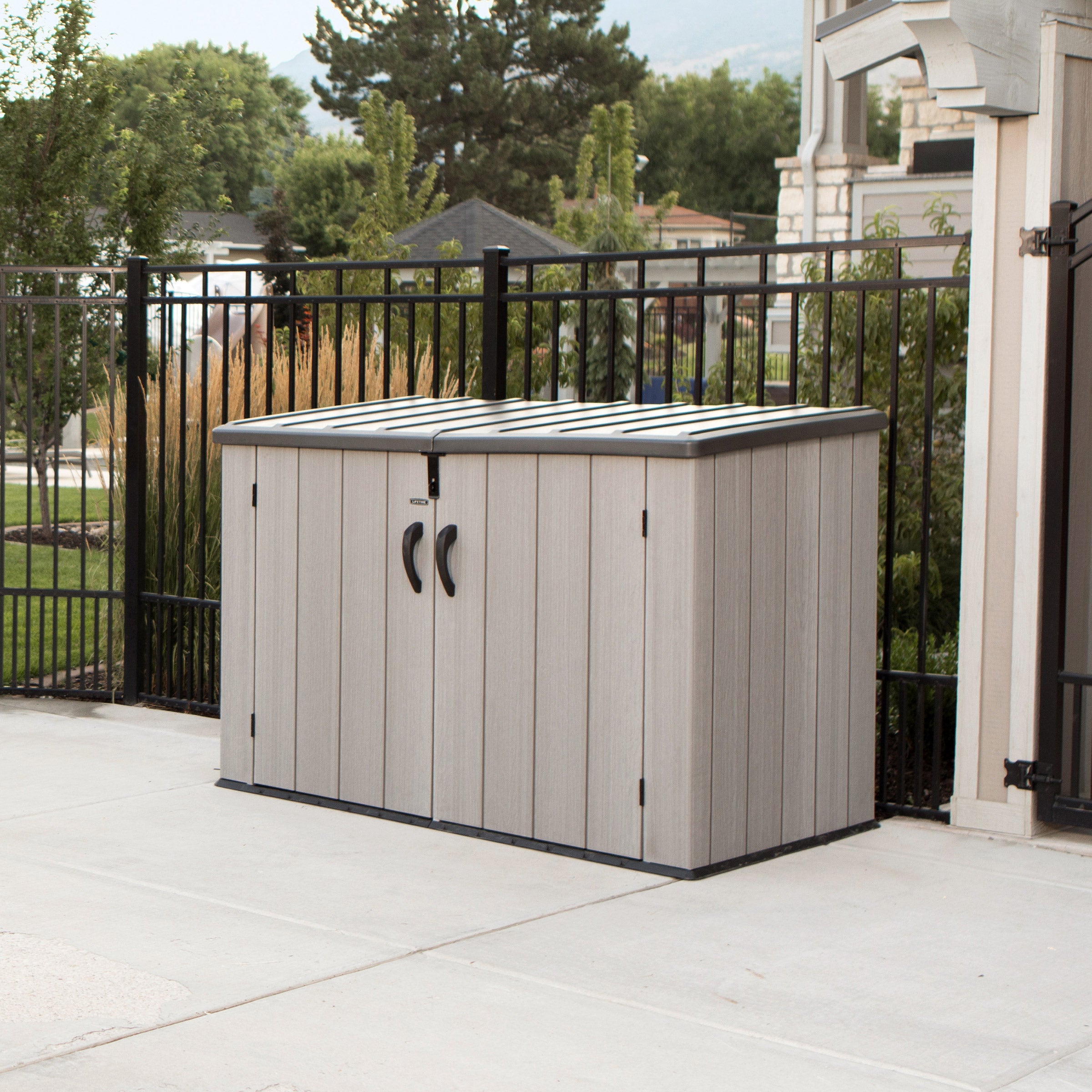 Lifetime Horizontal Storage Shed