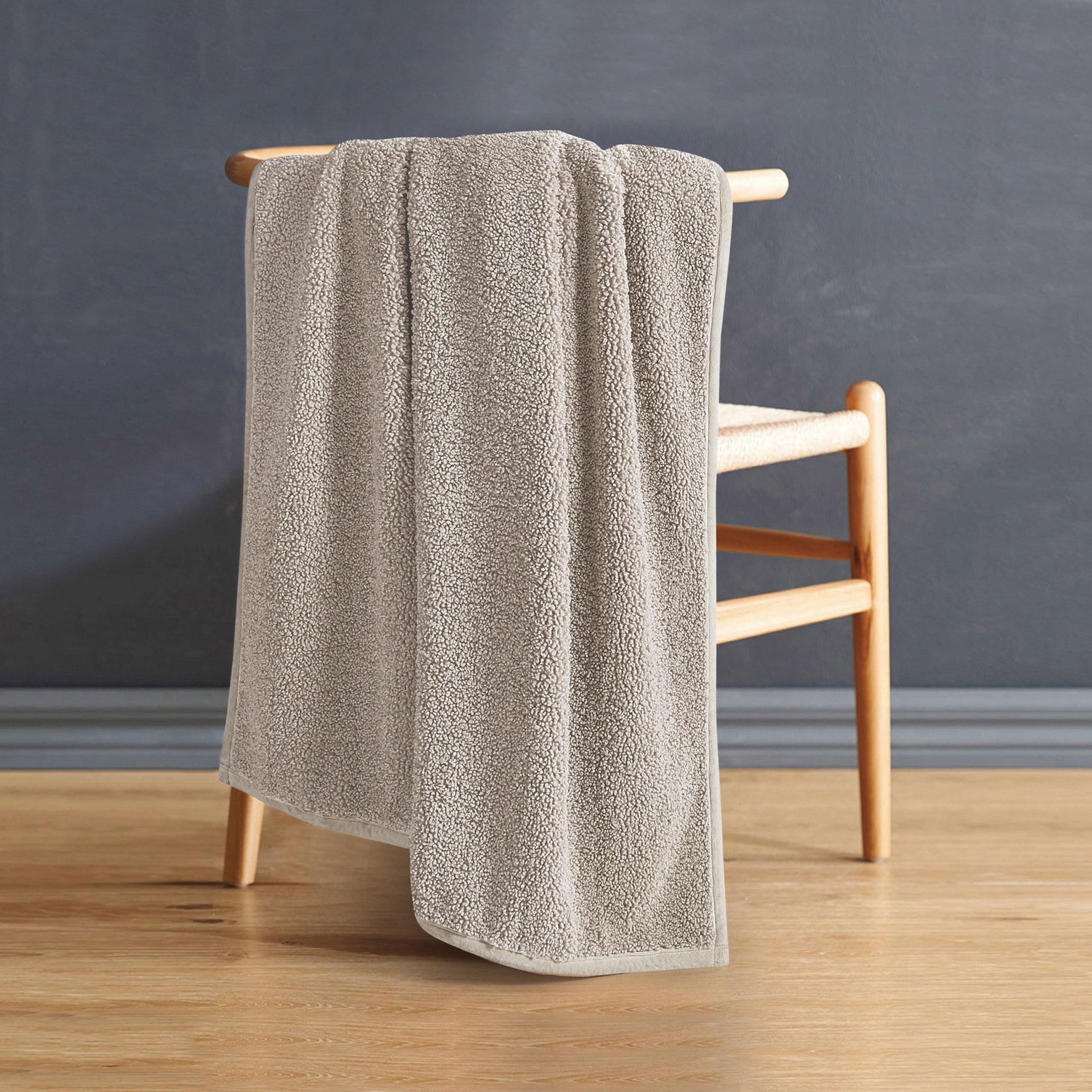 Amari Teddy Faux Fur Throw
