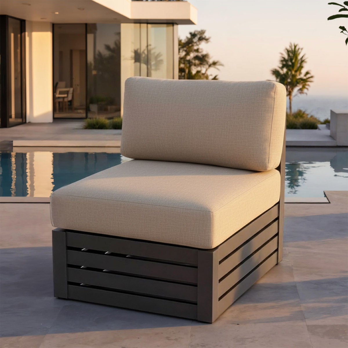 MoDe Halifax 7-piece Modular Outdoor Seating Set